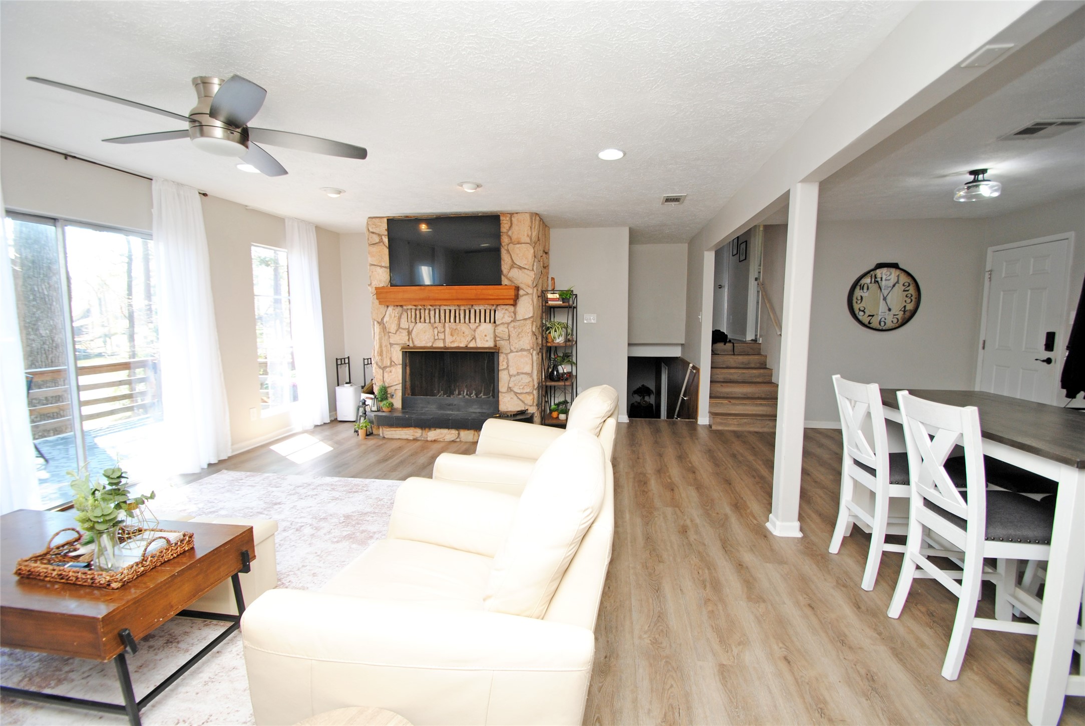 59 Paradise Loop Property Photo 12