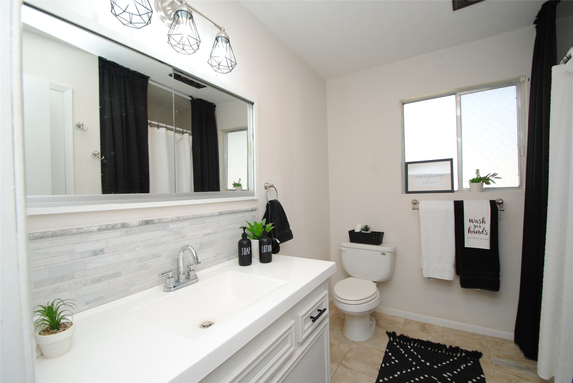 59 Paradise Loop Property Photo 18