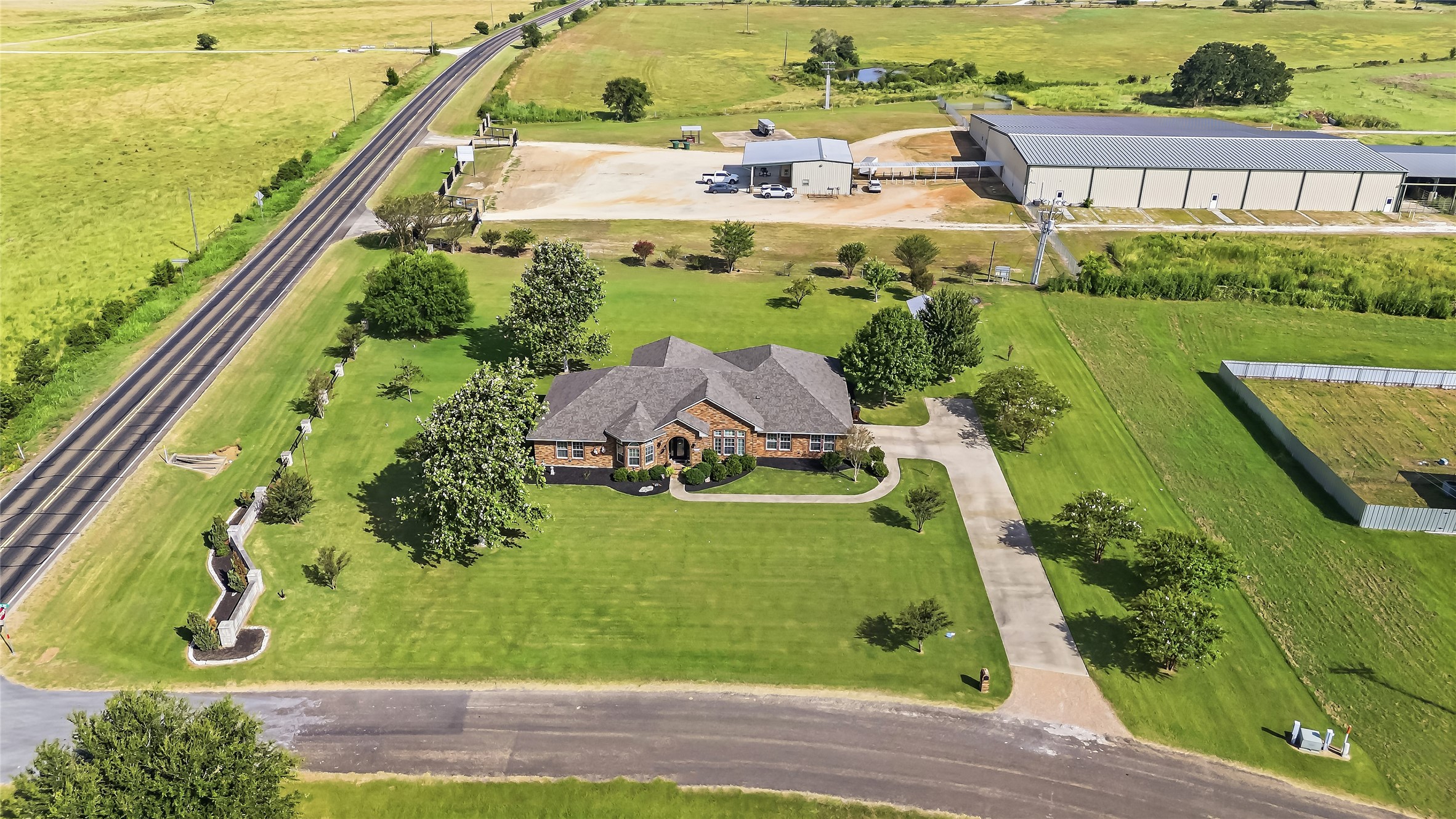 135 Apache Property Photo 37