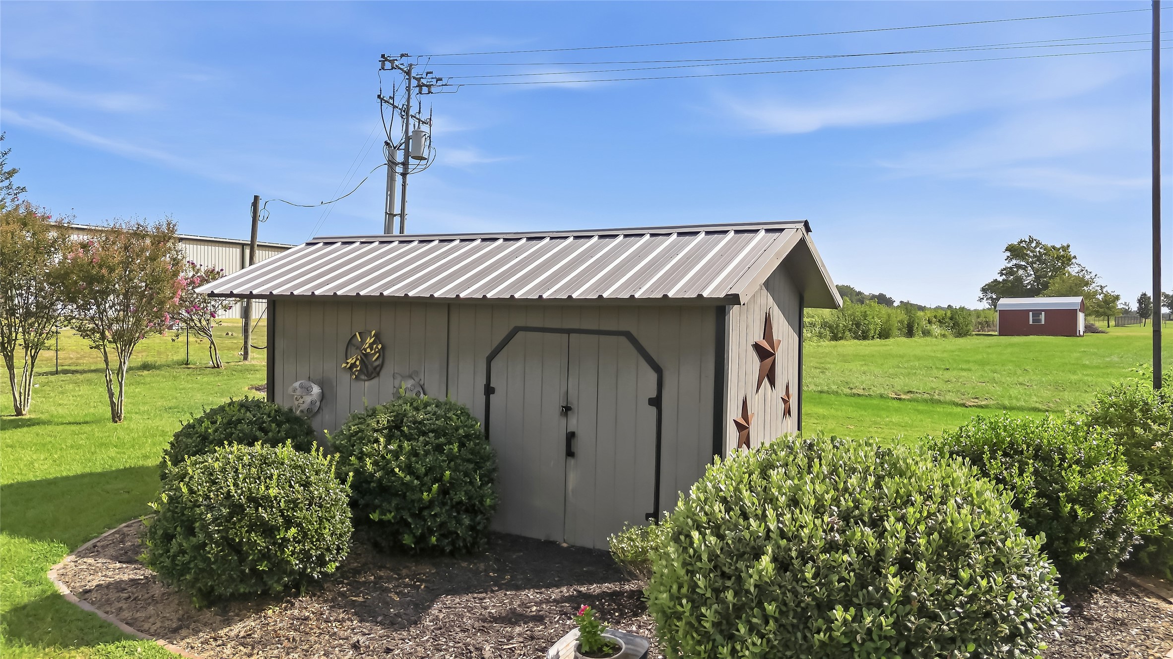 135 Apache Property Photo 38