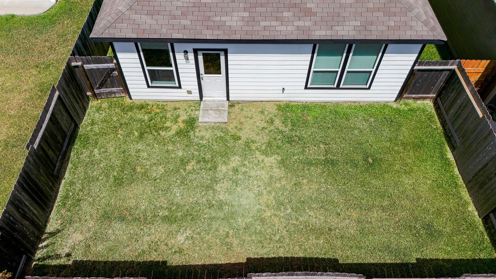 14539 Maple Field Dr Property Photo 25