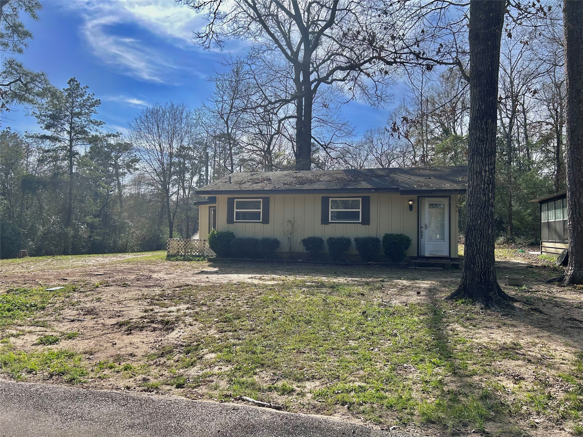 101 Olive Avenue Property Photo