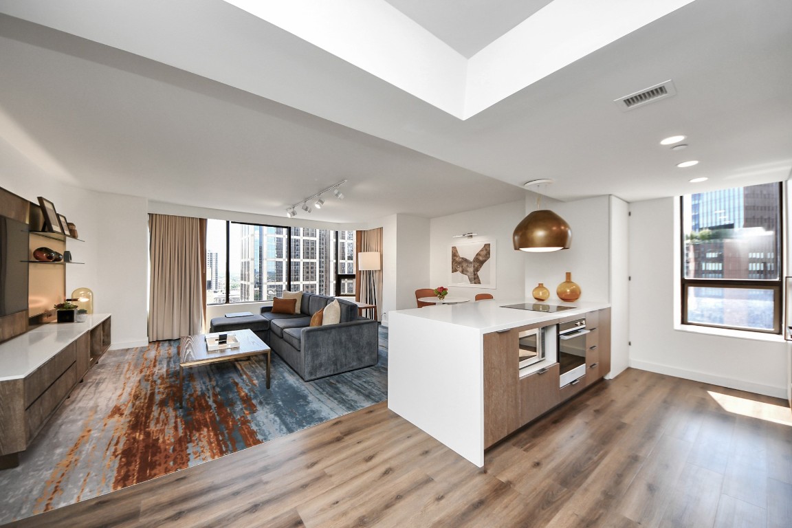 1300 Lamar Street T3 Property Photo 11