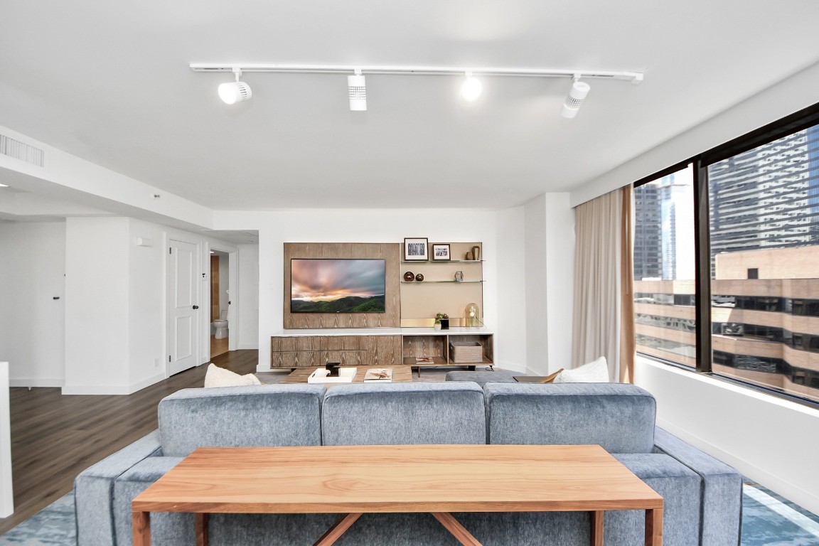 1300 Lamar Street T3 Property Photo 15