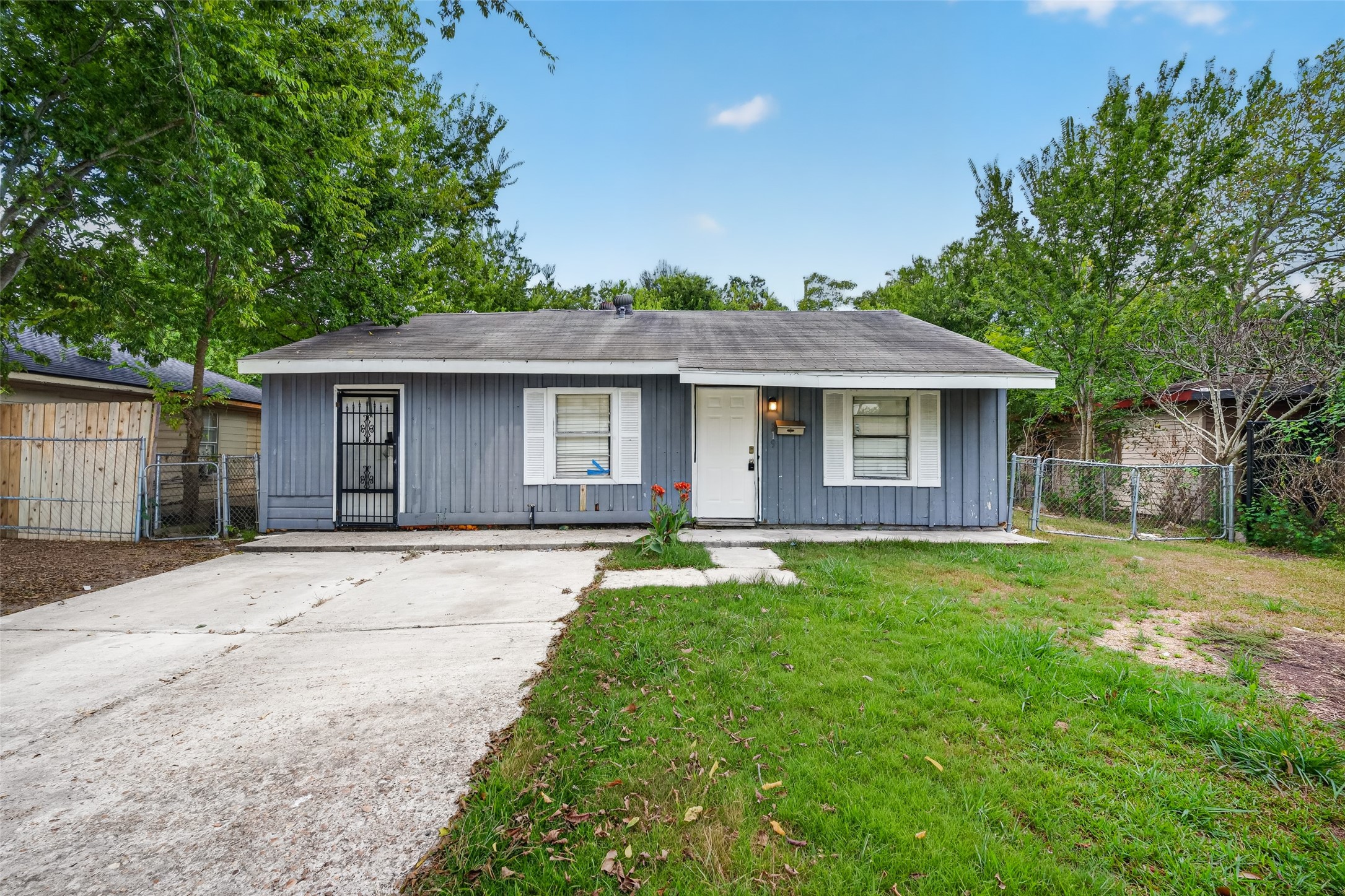 7319 Mountbatten Road Property Photo 1