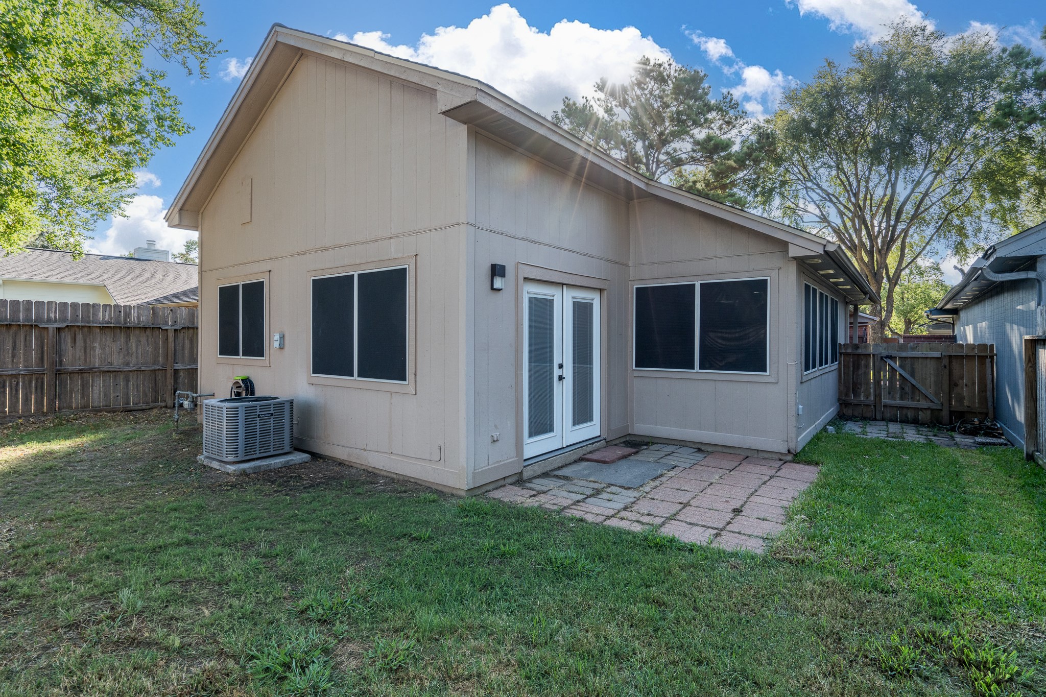 8607 Laurel Trails Drive Property Photo 29