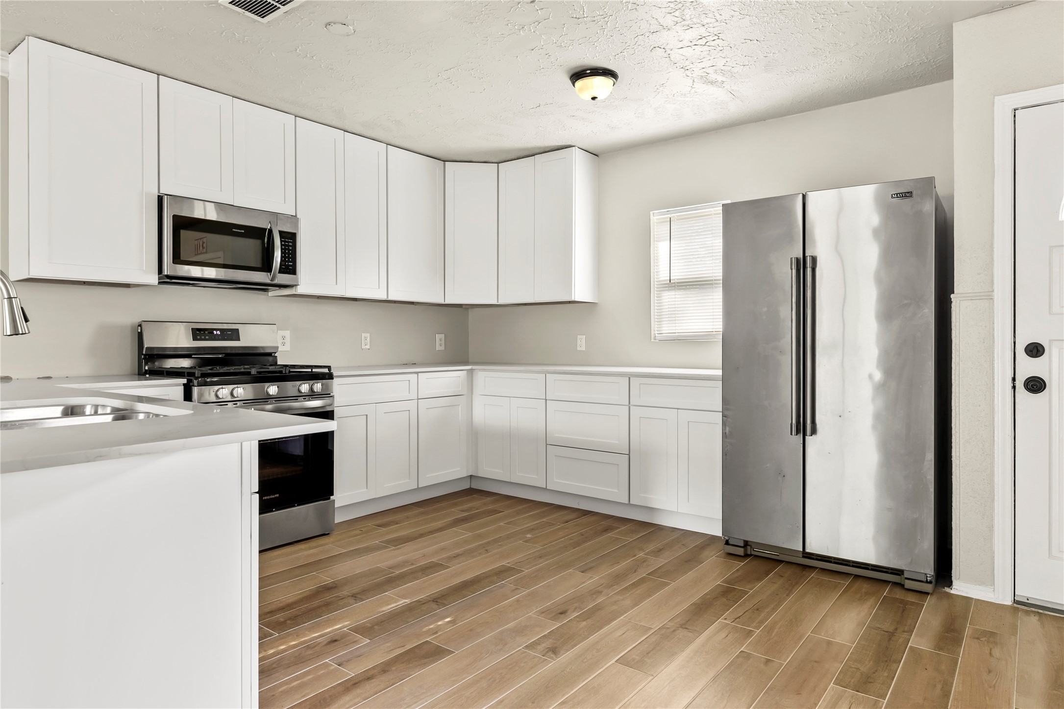 11455 Spottswood Drive Property Photo 4