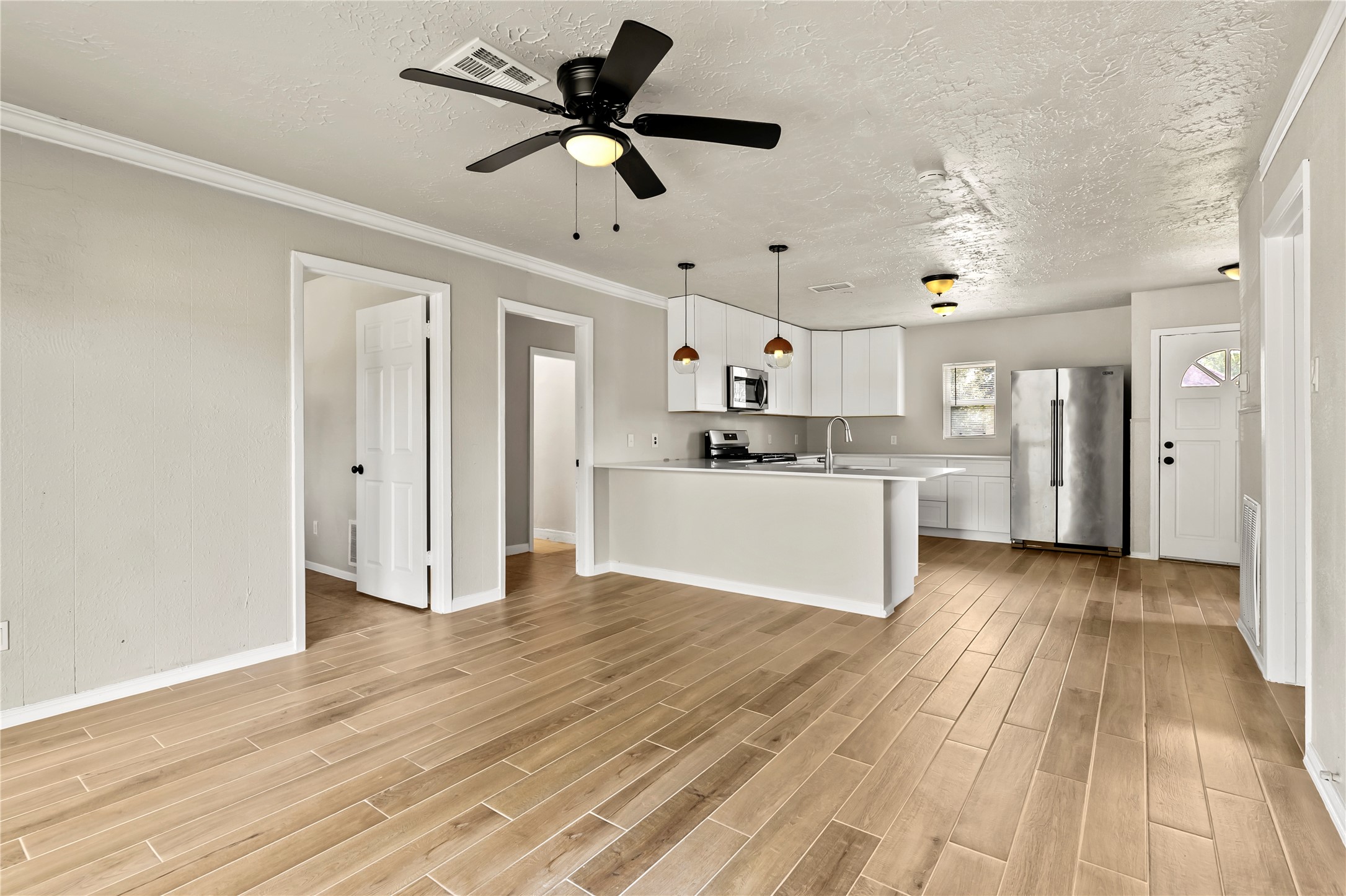 11455 Spottswood Drive Property Photo 8