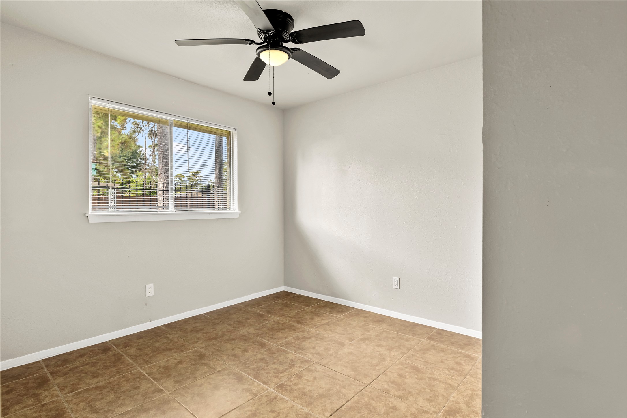 11455 Spottswood Drive Property Photo 14