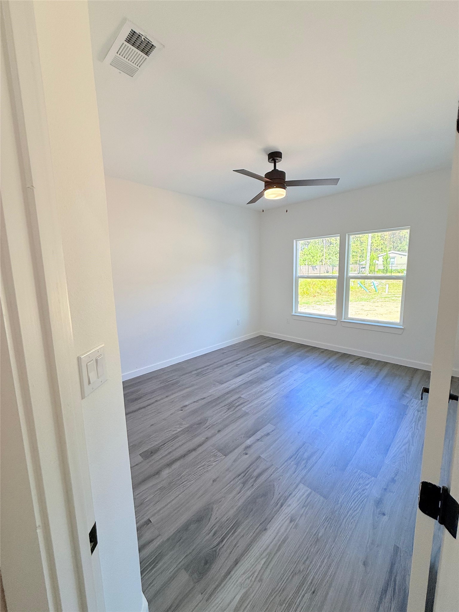 114 County Road 3543 Property Photo 16