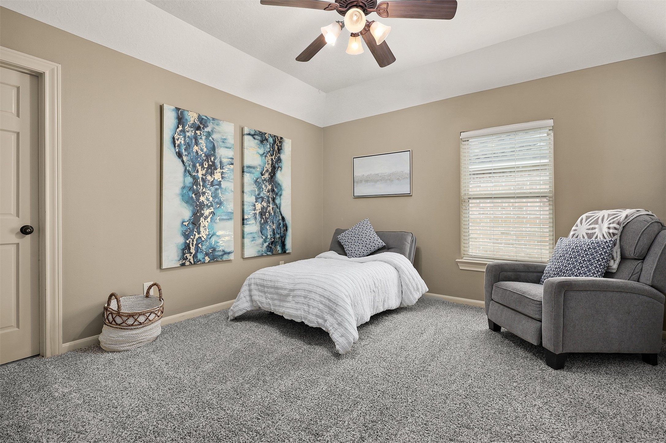 15514 Marble Canyon Way Property Photo 31