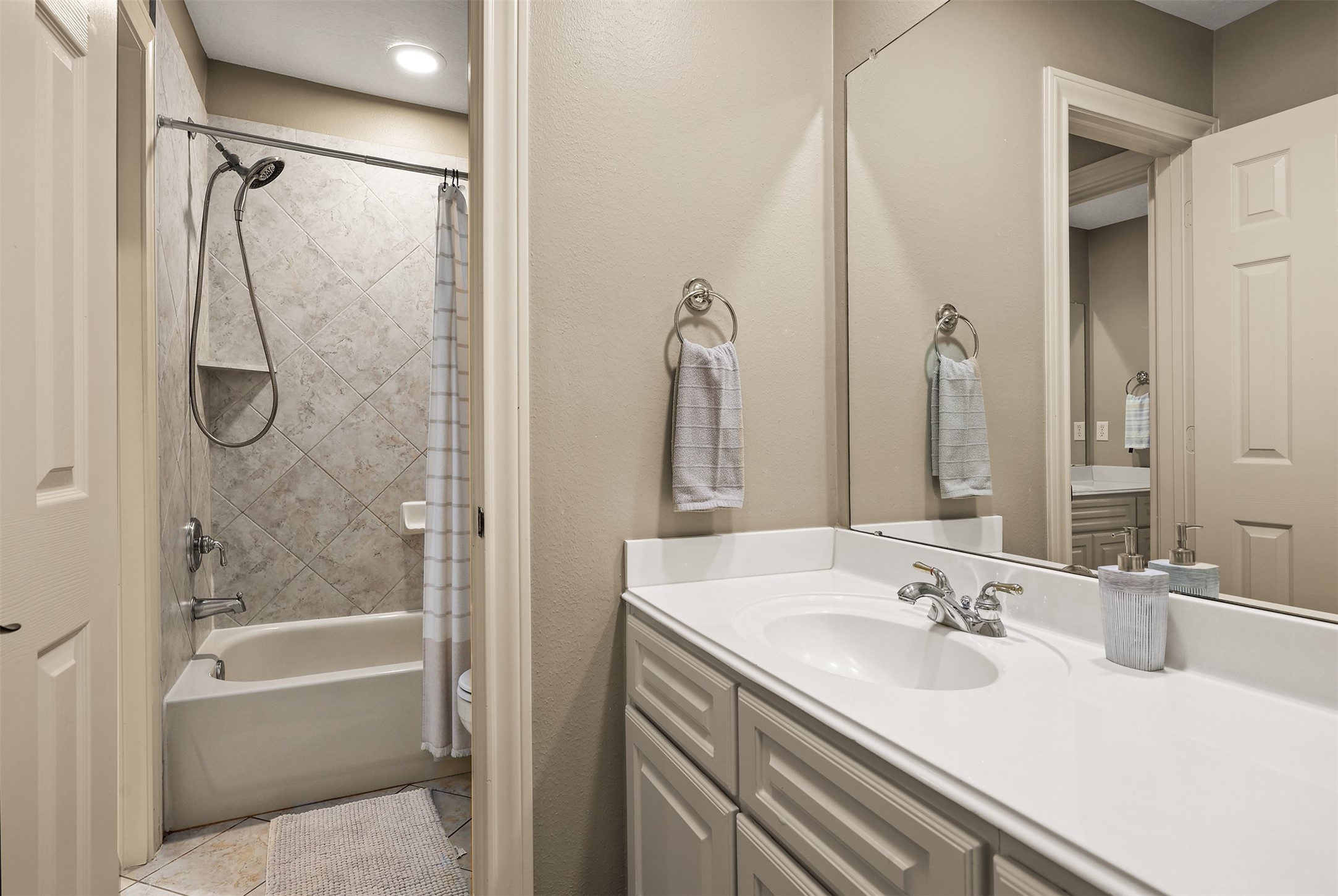 15514 Marble Canyon Way Property Photo 34