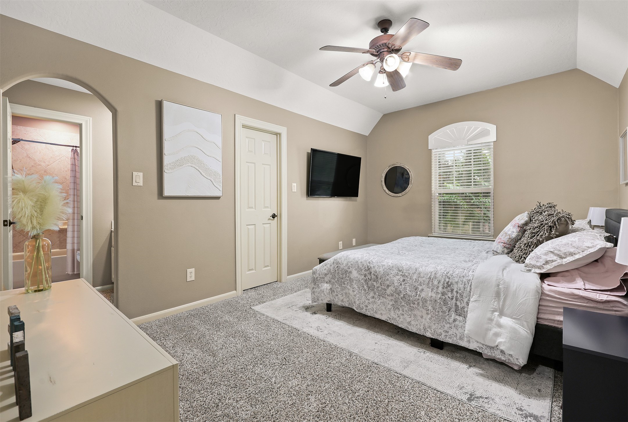 15514 Marble Canyon Way Property Photo 35