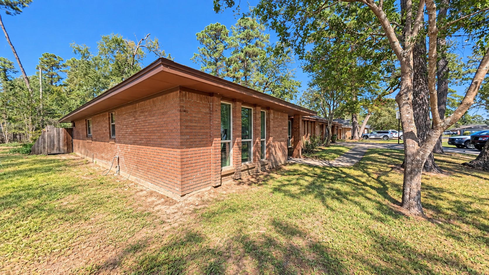2118 Eagle Point Road Property Photo 2