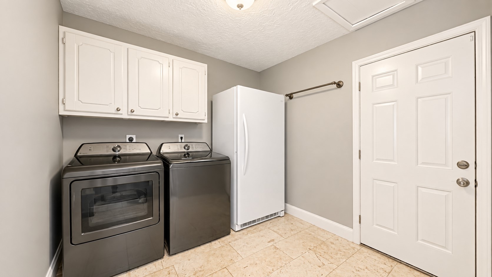 2118 Eagle Point Road Property Photo 13