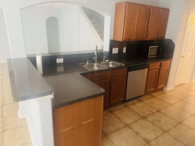 10411 Iris Lake Court Property Photo 4
