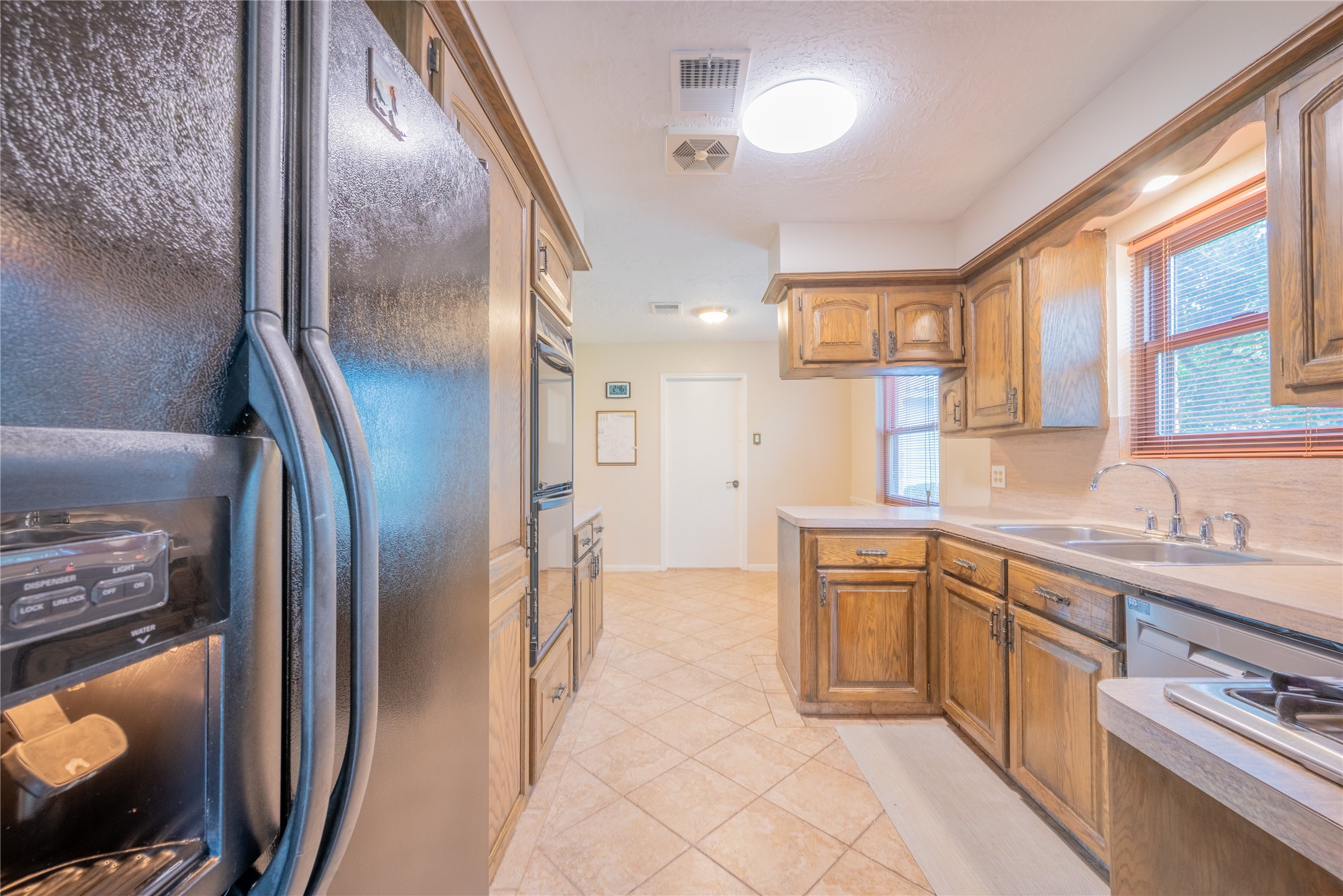 9202 Benning Drive Property Photo 12