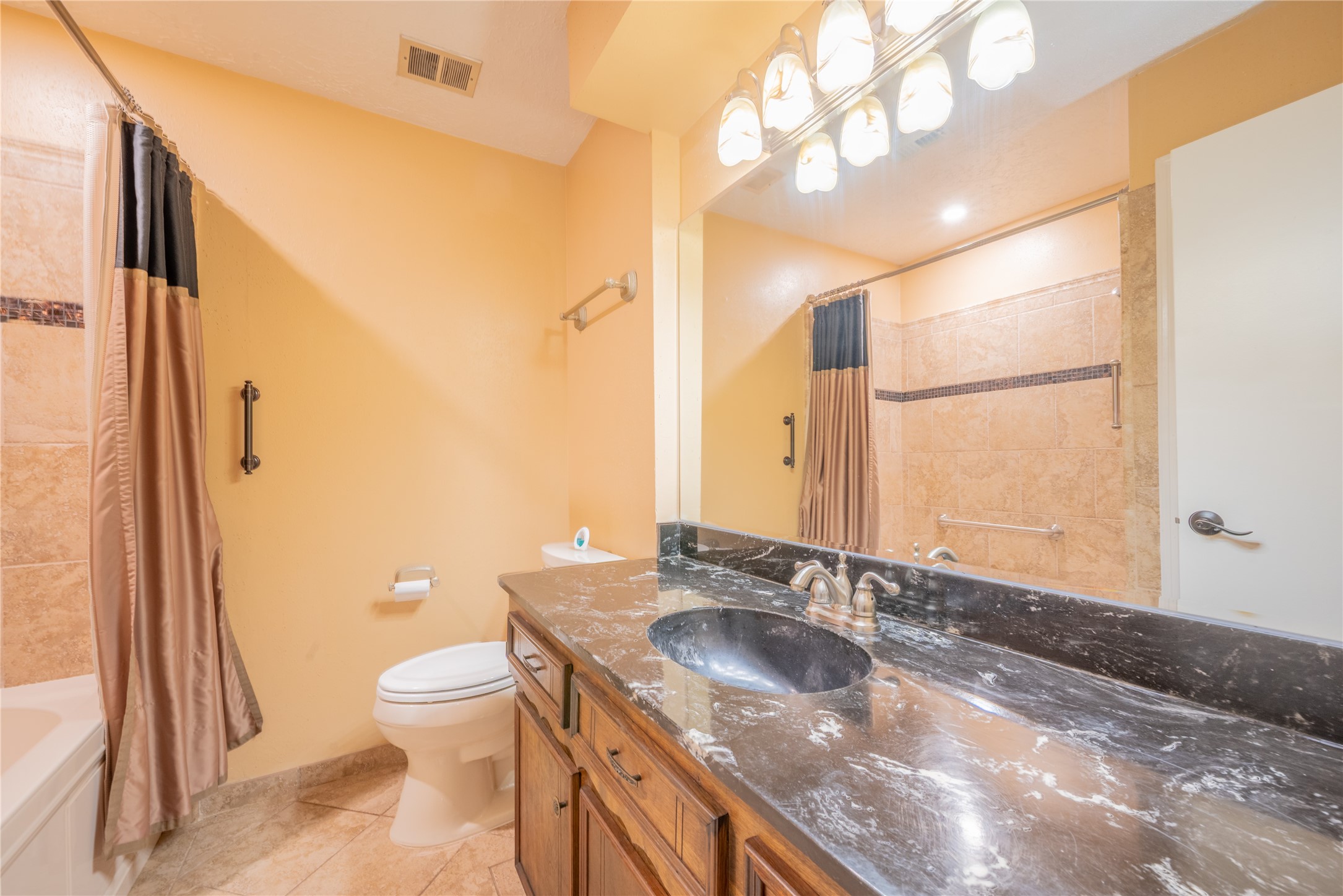 9202 Benning Drive Property Photo 28