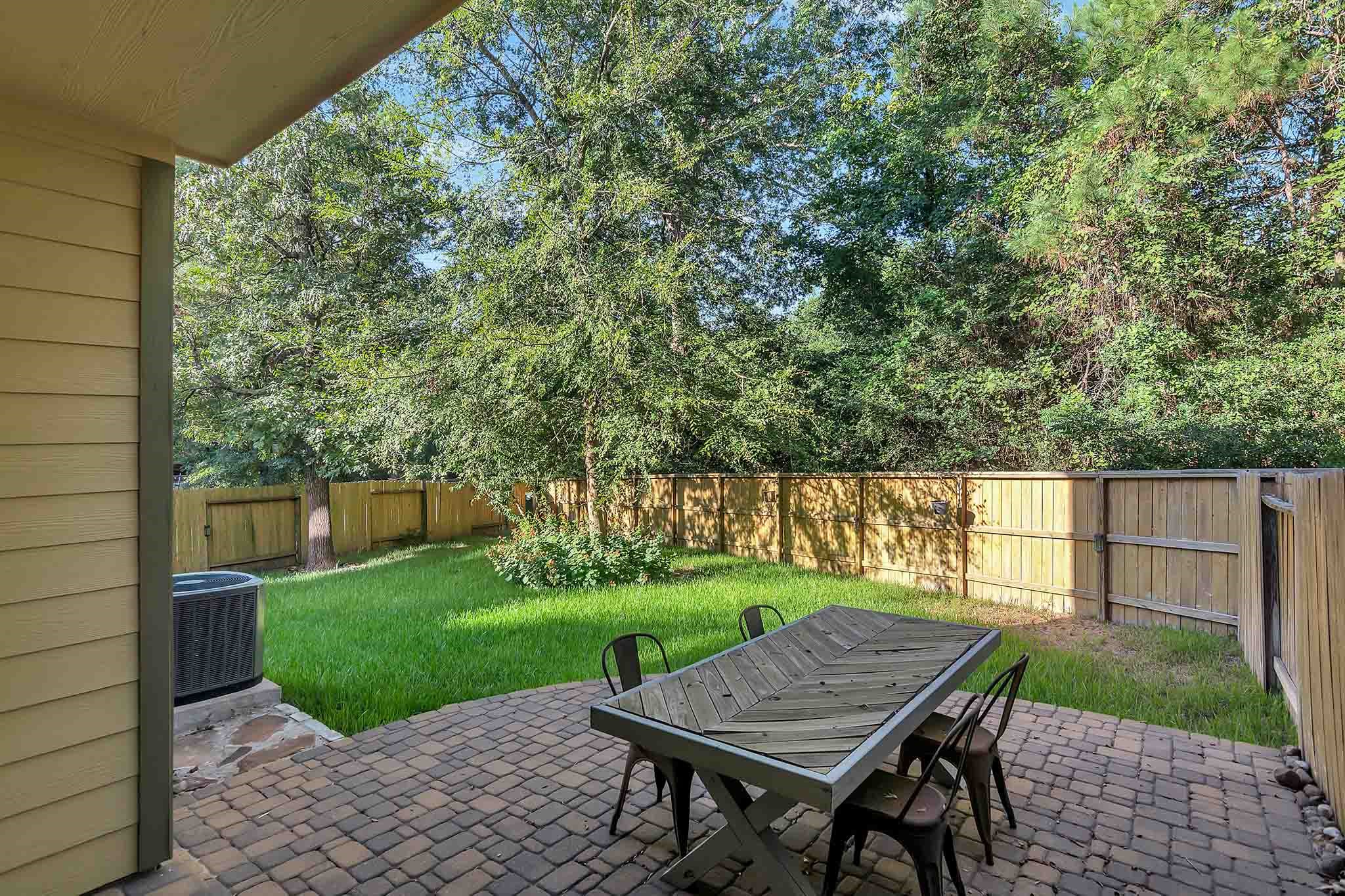 222 Cheswood Forest Property Photo 9