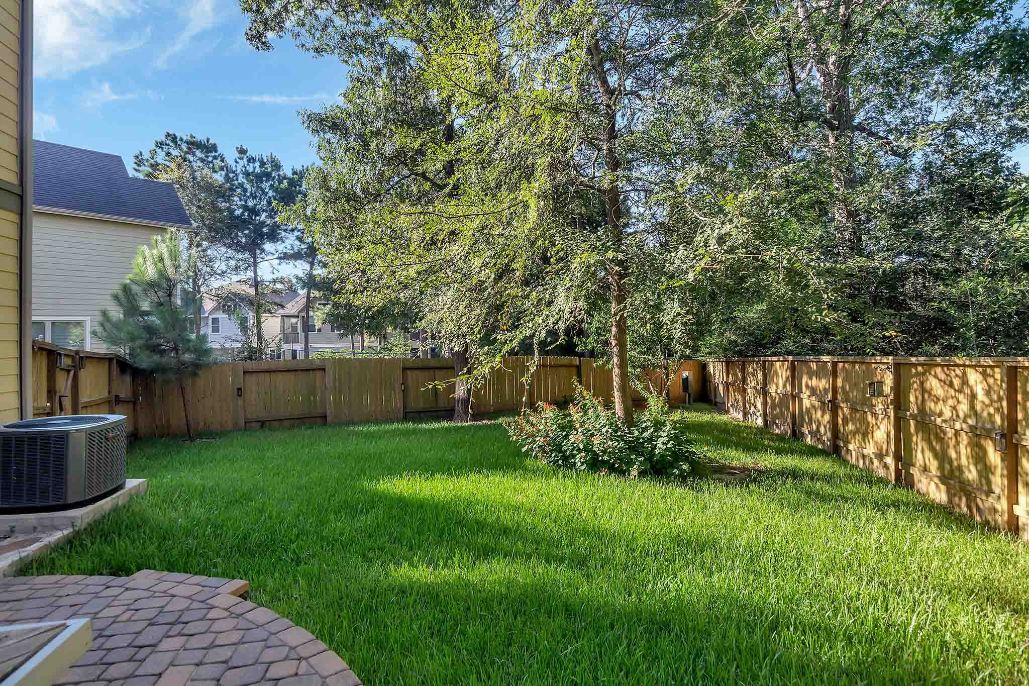 222 Cheswood Forest Property Photo 10