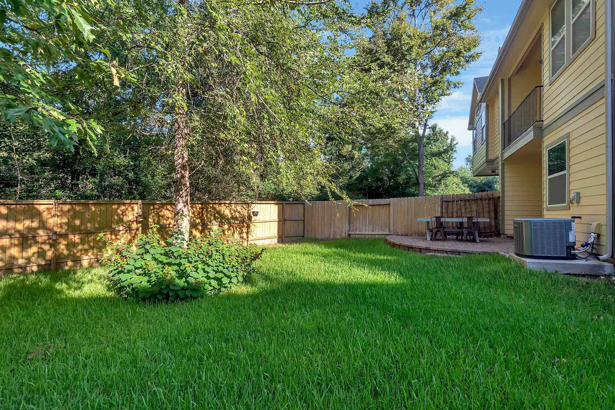 222 Cheswood Forest Property Photo 12