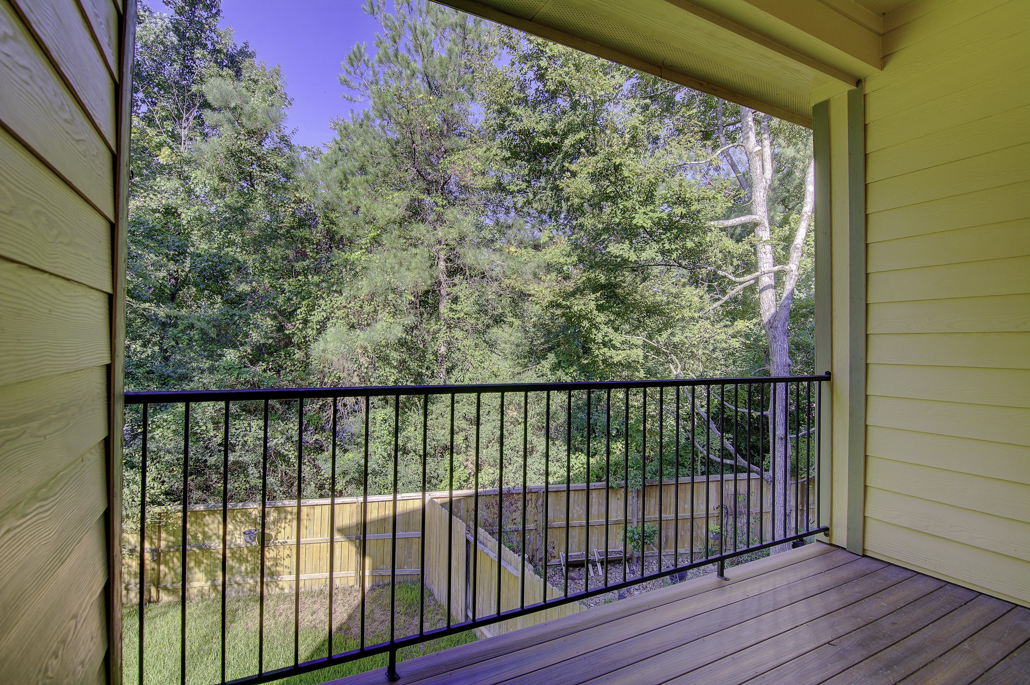 222 Cheswood Forest Property Photo 27