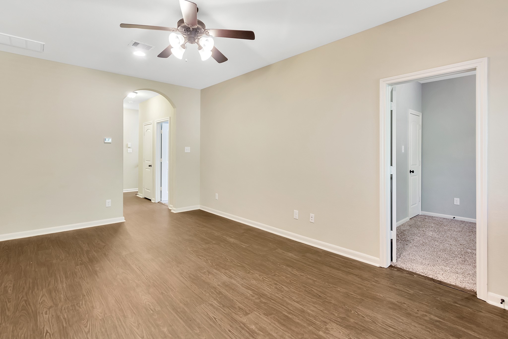 222 Cheswood Forest Property Photo 34
