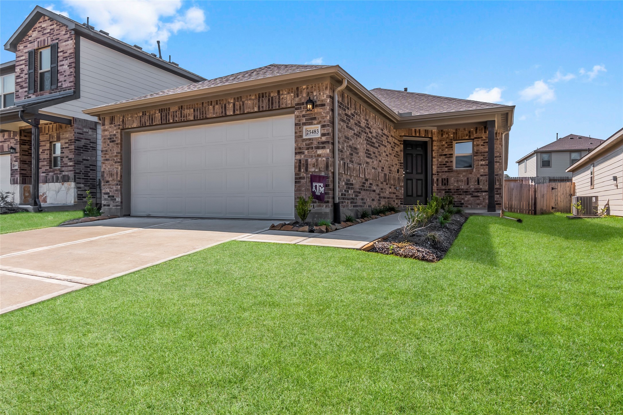 25483 Carnation Court Property Photo 3