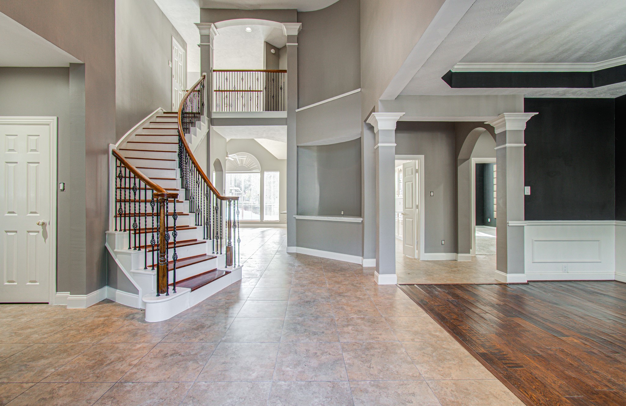 18410 Teal Creek Drive Property Photo 6