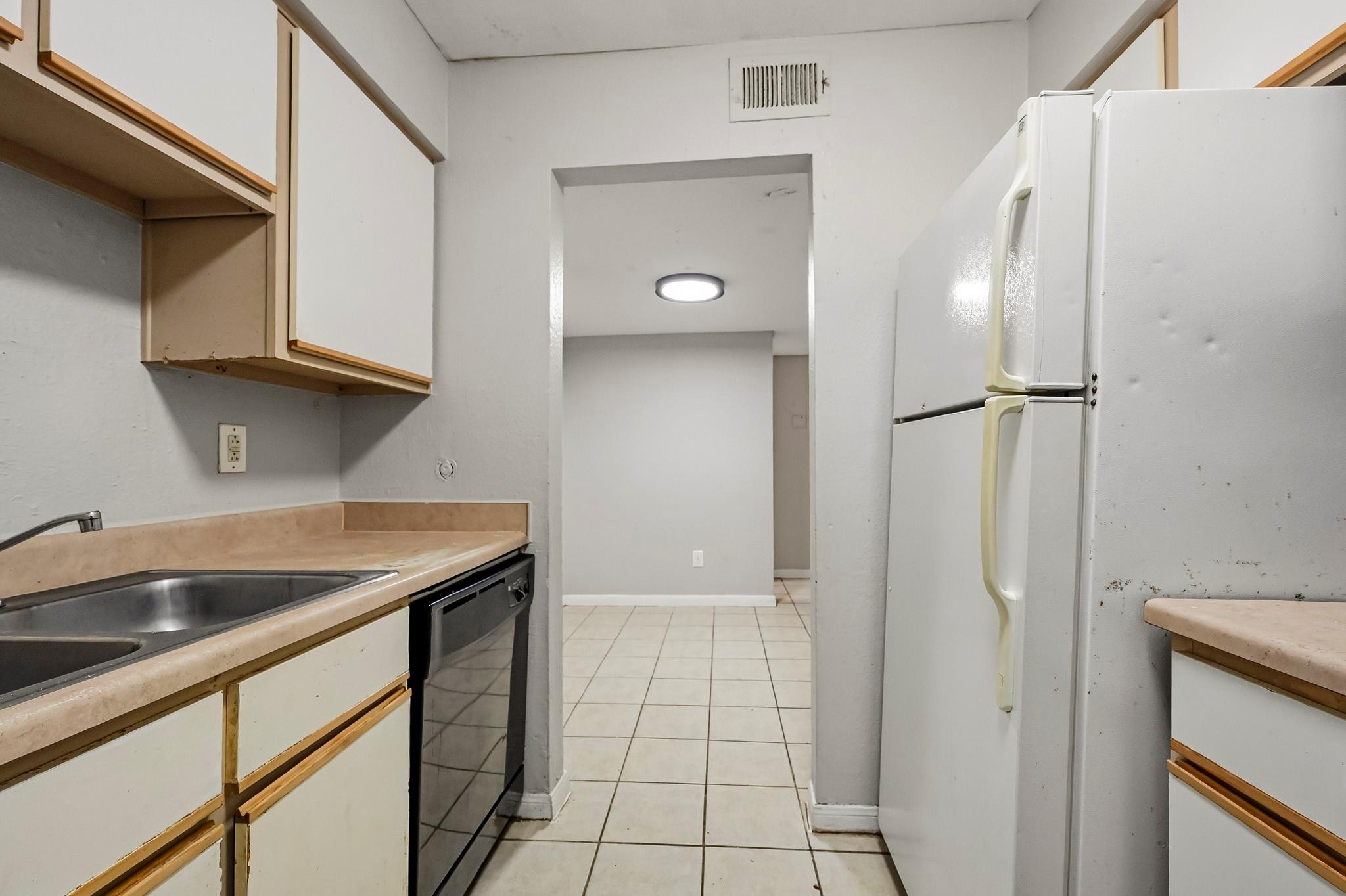 9616 Long Point Road # 33, Houston Tx 77055 Property Photo 11