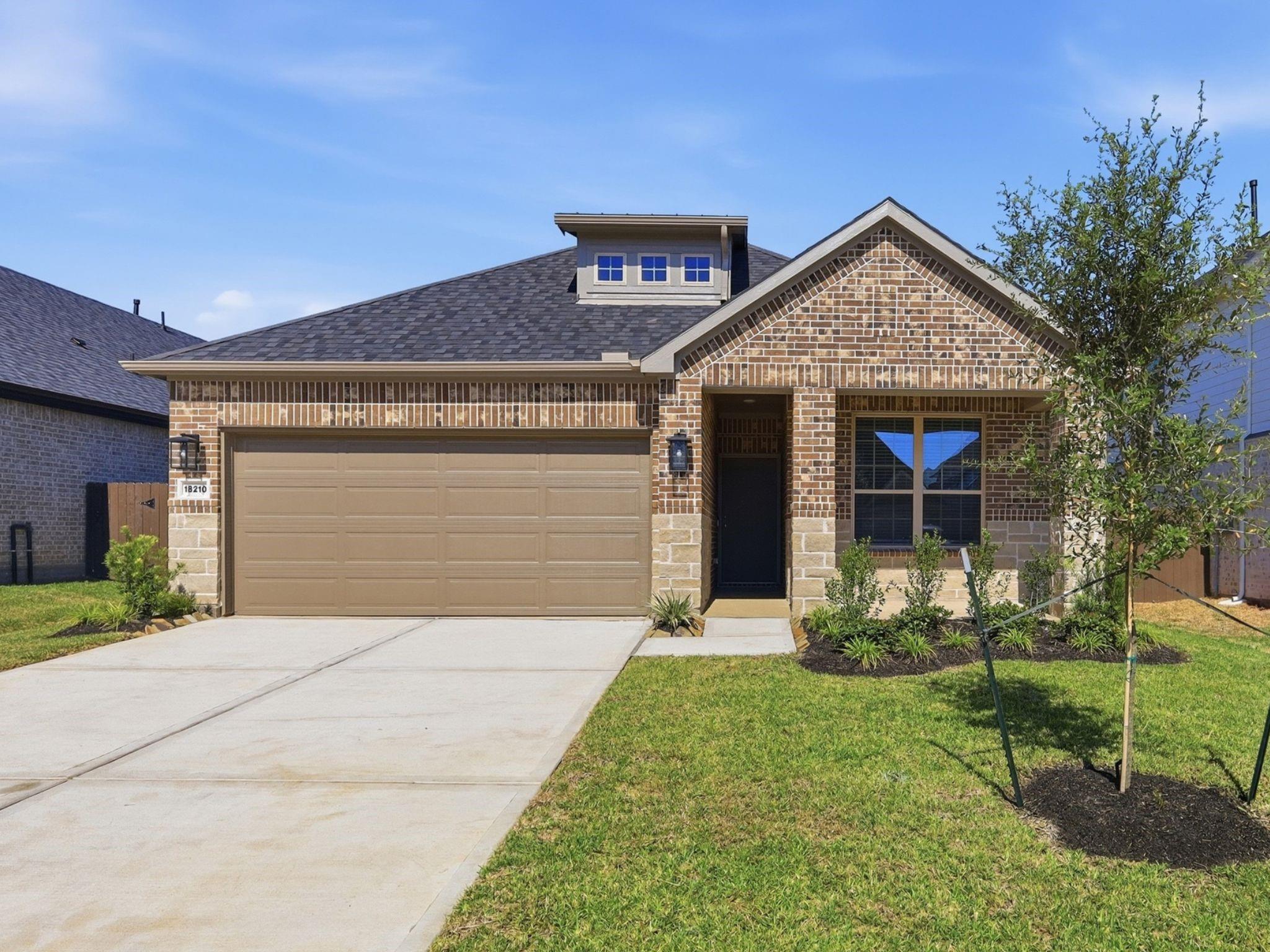 18210 Ellerden Forest Drive, Tomball TX 77377 Property Photo 1