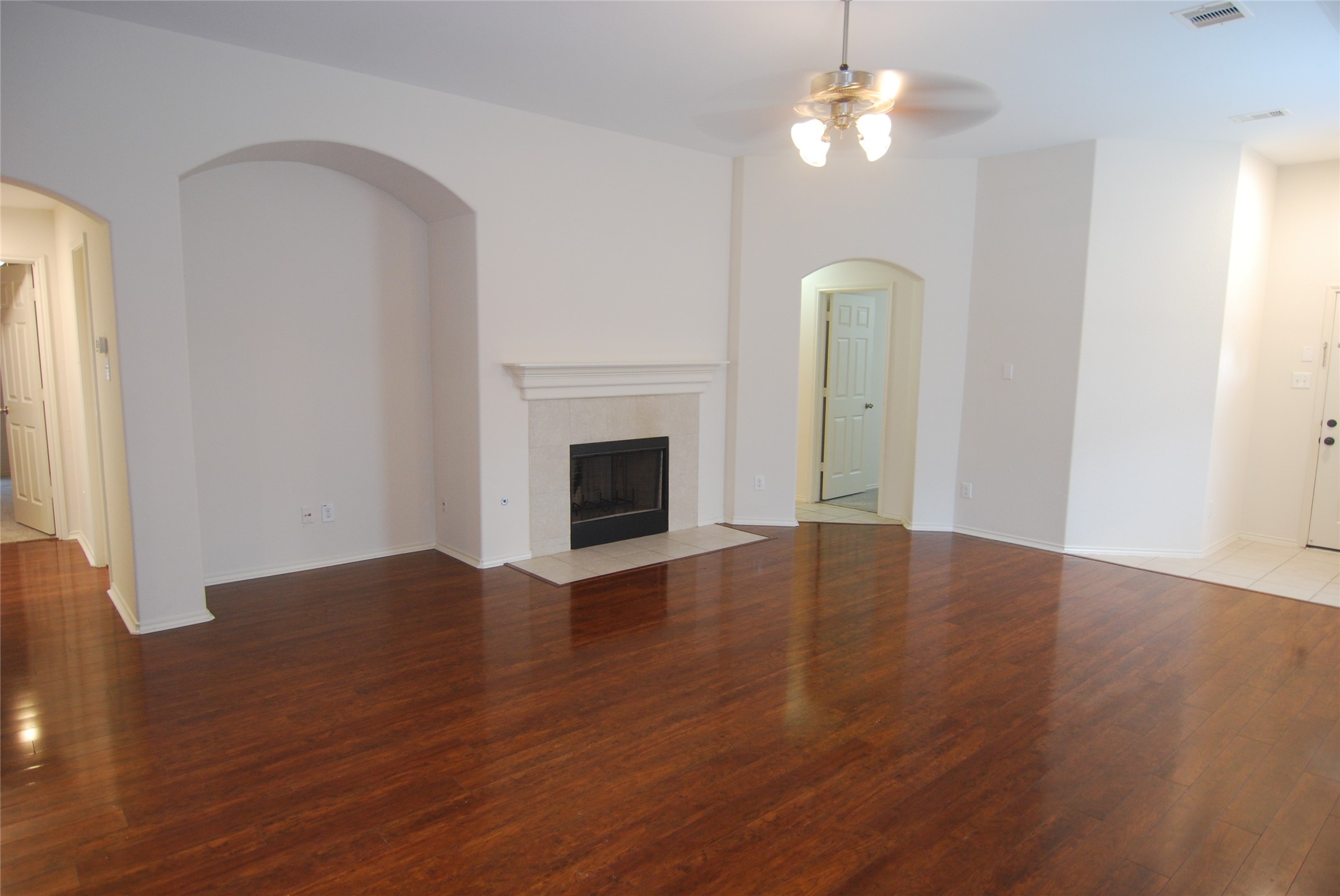 2834 Lockeridge Pines Drive Property Photo 6
