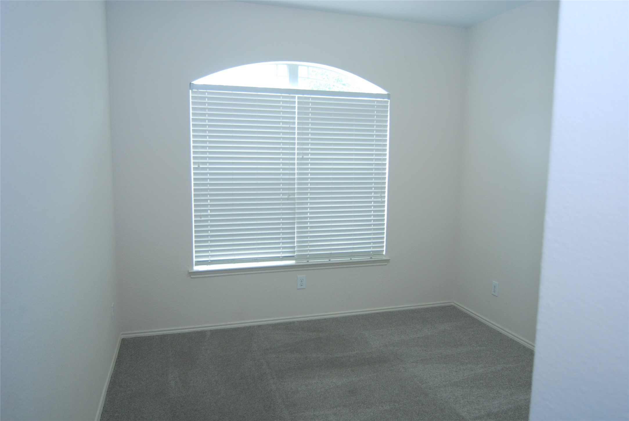 2834 Lockeridge Pines Drive Property Photo 16