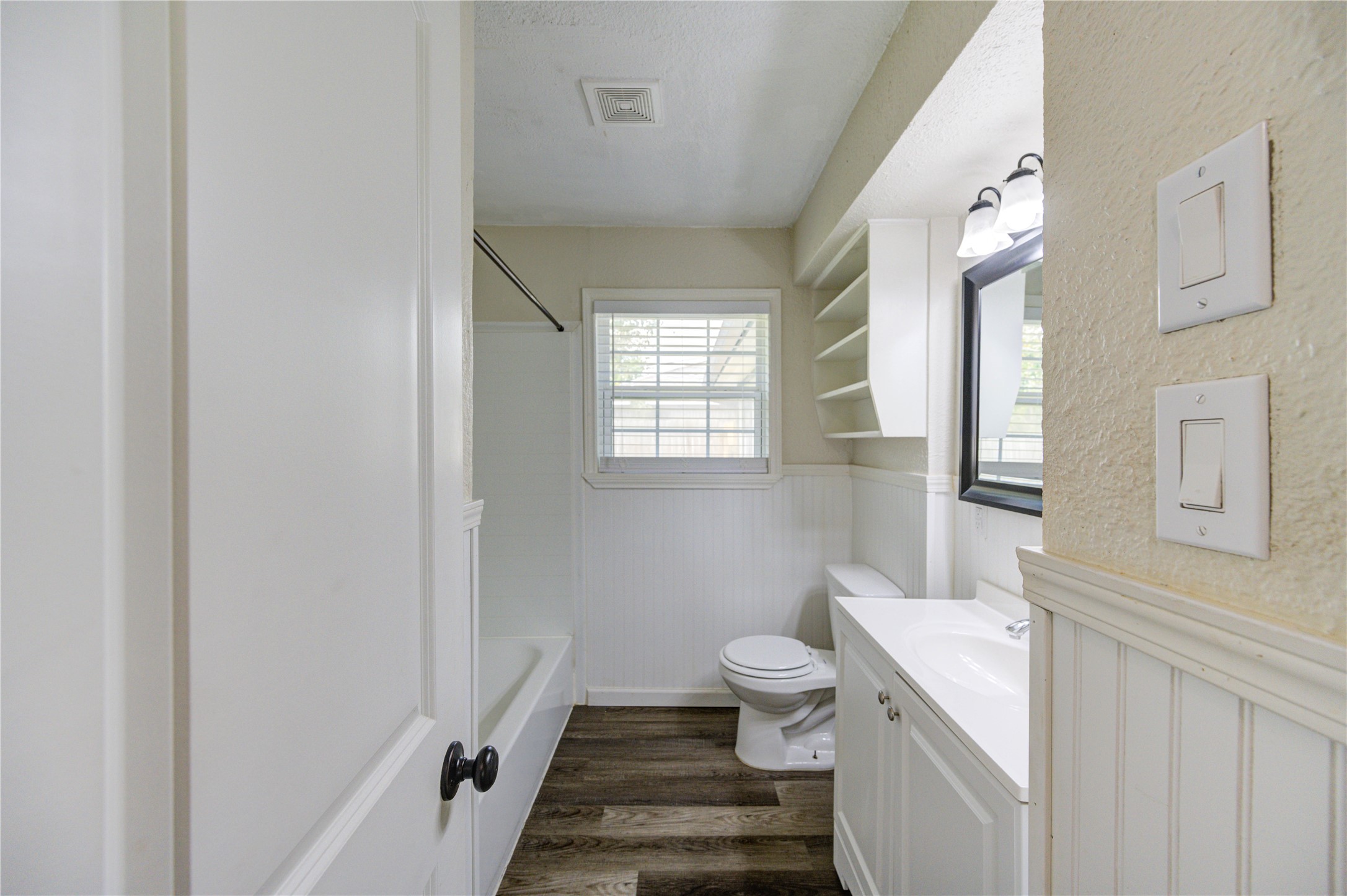 5317 Crestmont Street Property Photo 21
