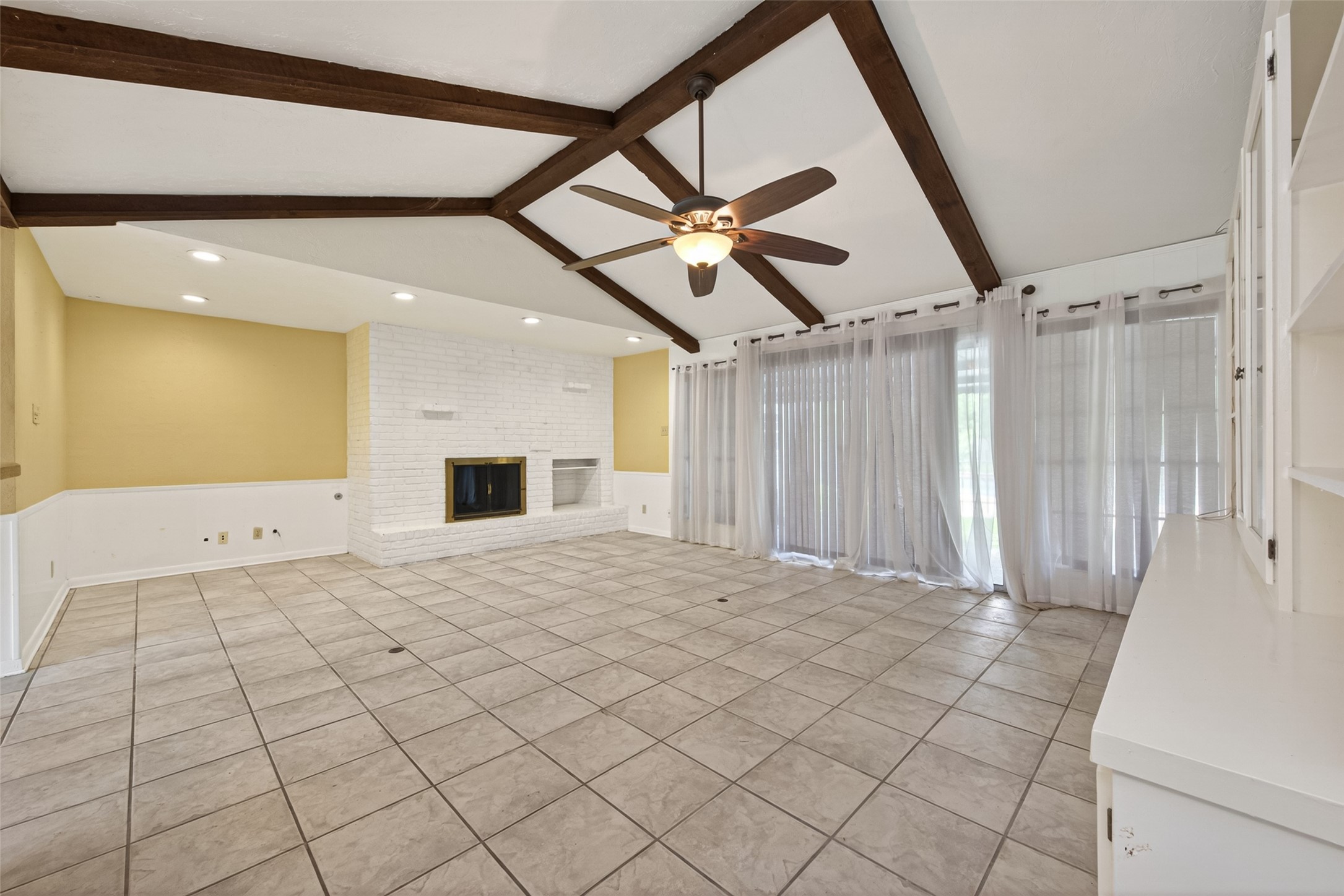 1701 Mistletoe Lane Property Photo 12