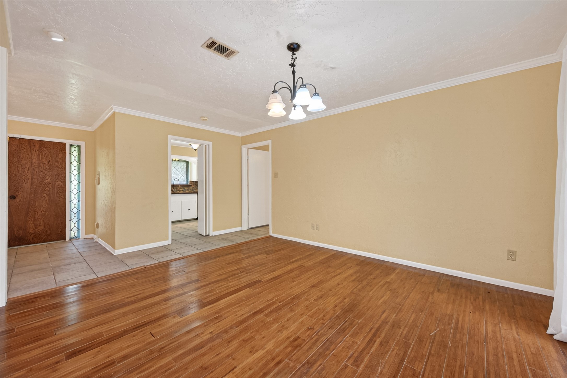 1701 Mistletoe Lane Property Photo 18