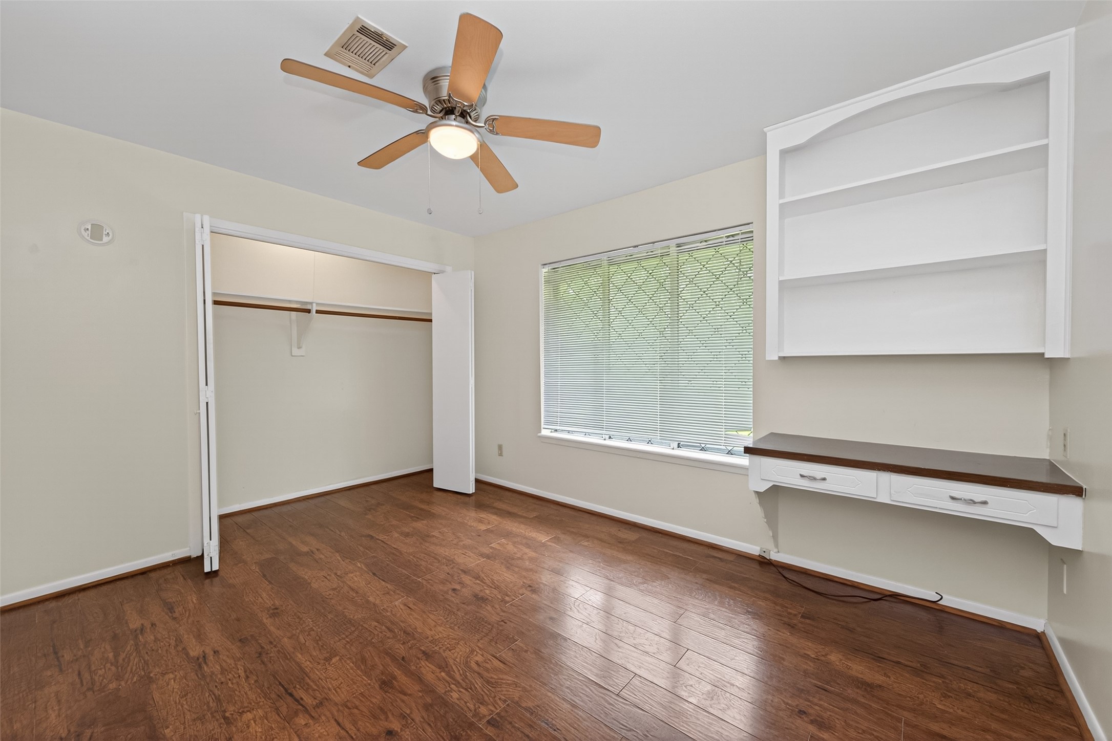 1701 Mistletoe Lane Property Photo 24