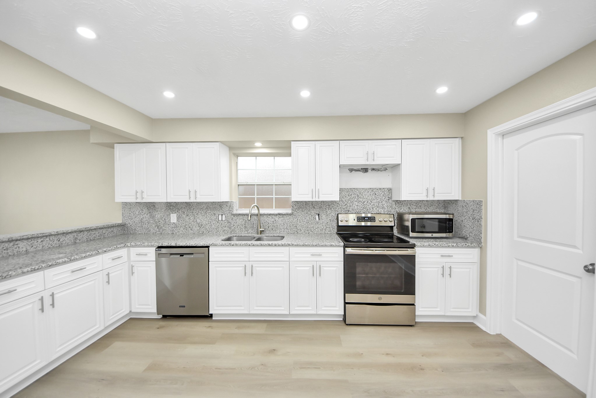 5035 E Pagewick Drive Property Photo 12