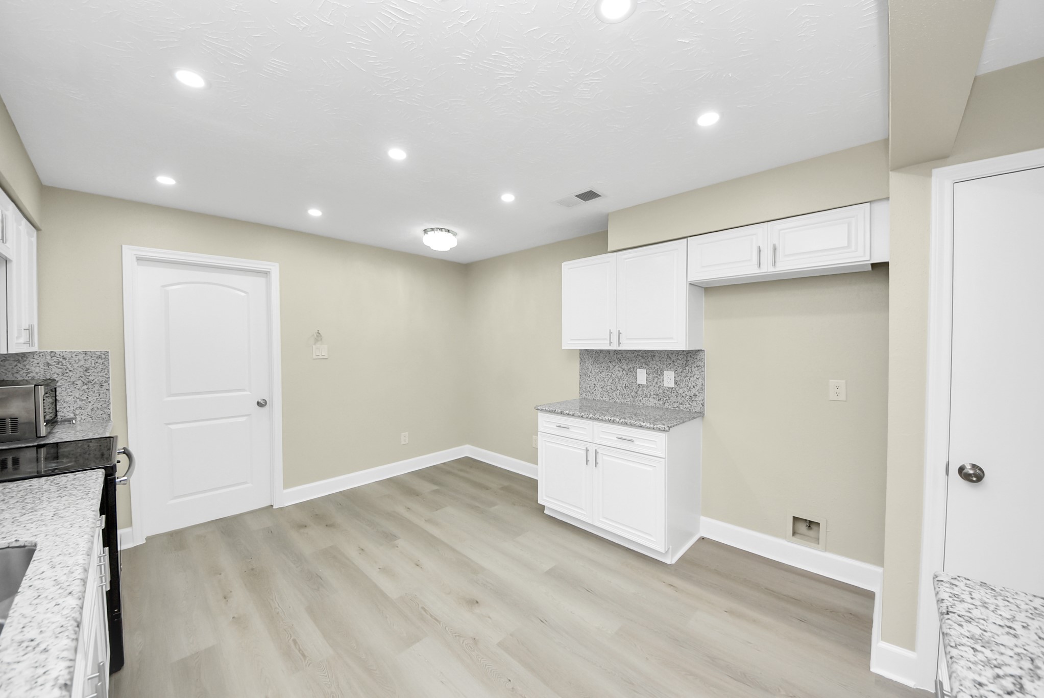 5035 E Pagewick Drive Property Photo 14