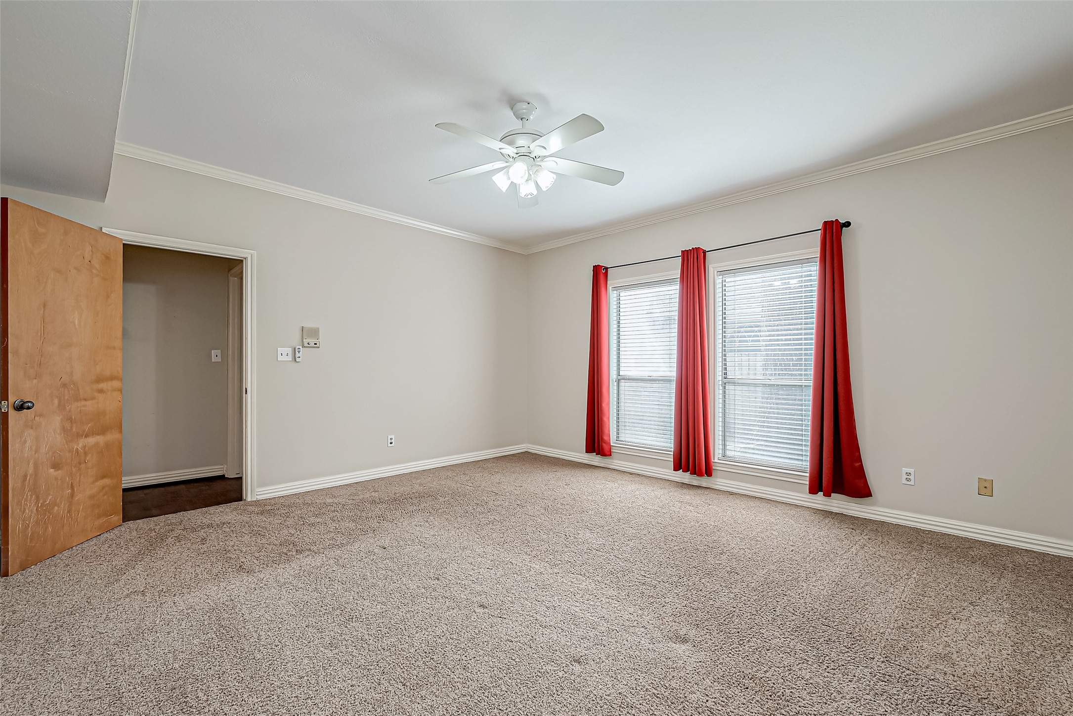 560 Beauregard Drive Property Photo 20