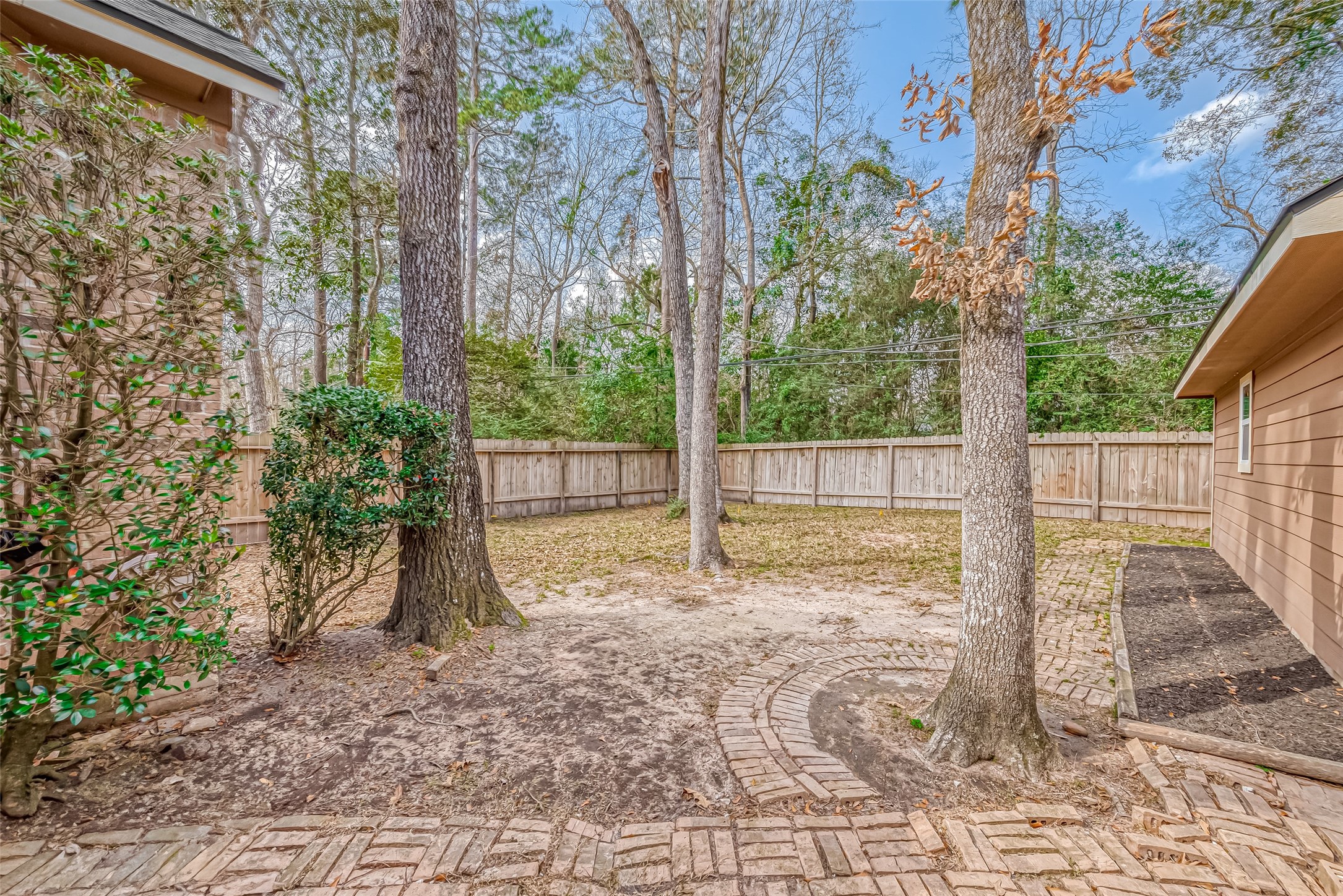 560 Beauregard Drive Property Photo 31