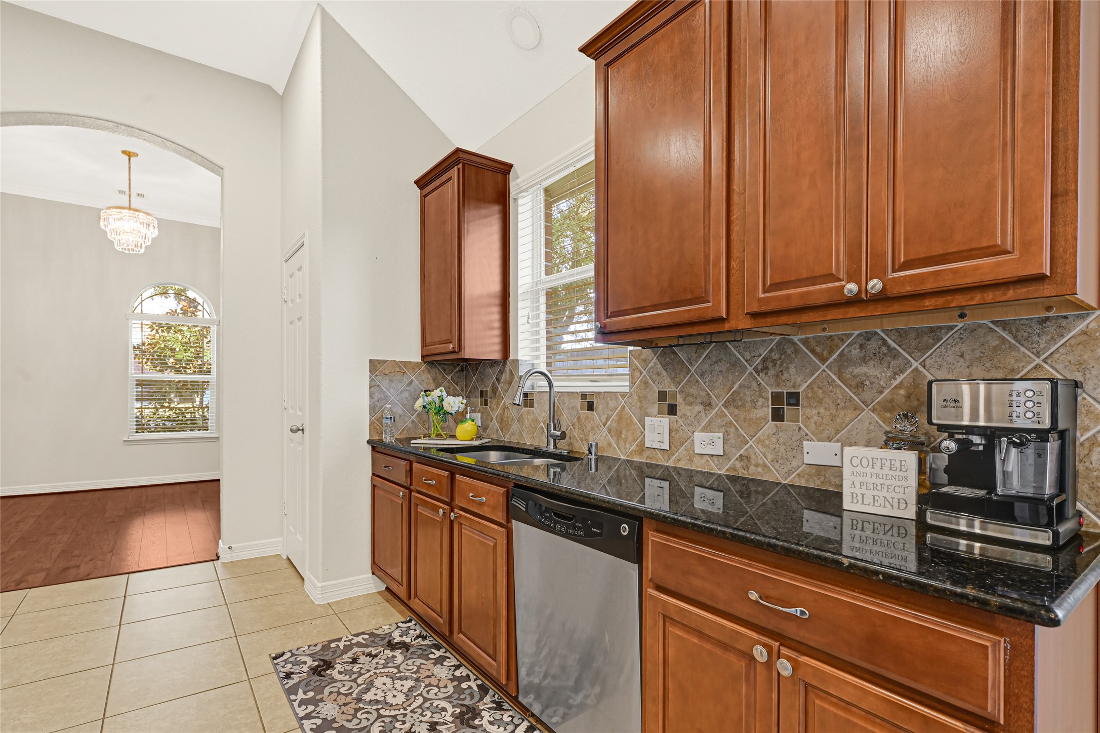 20503 Pink Granite Valley Property Photo 7