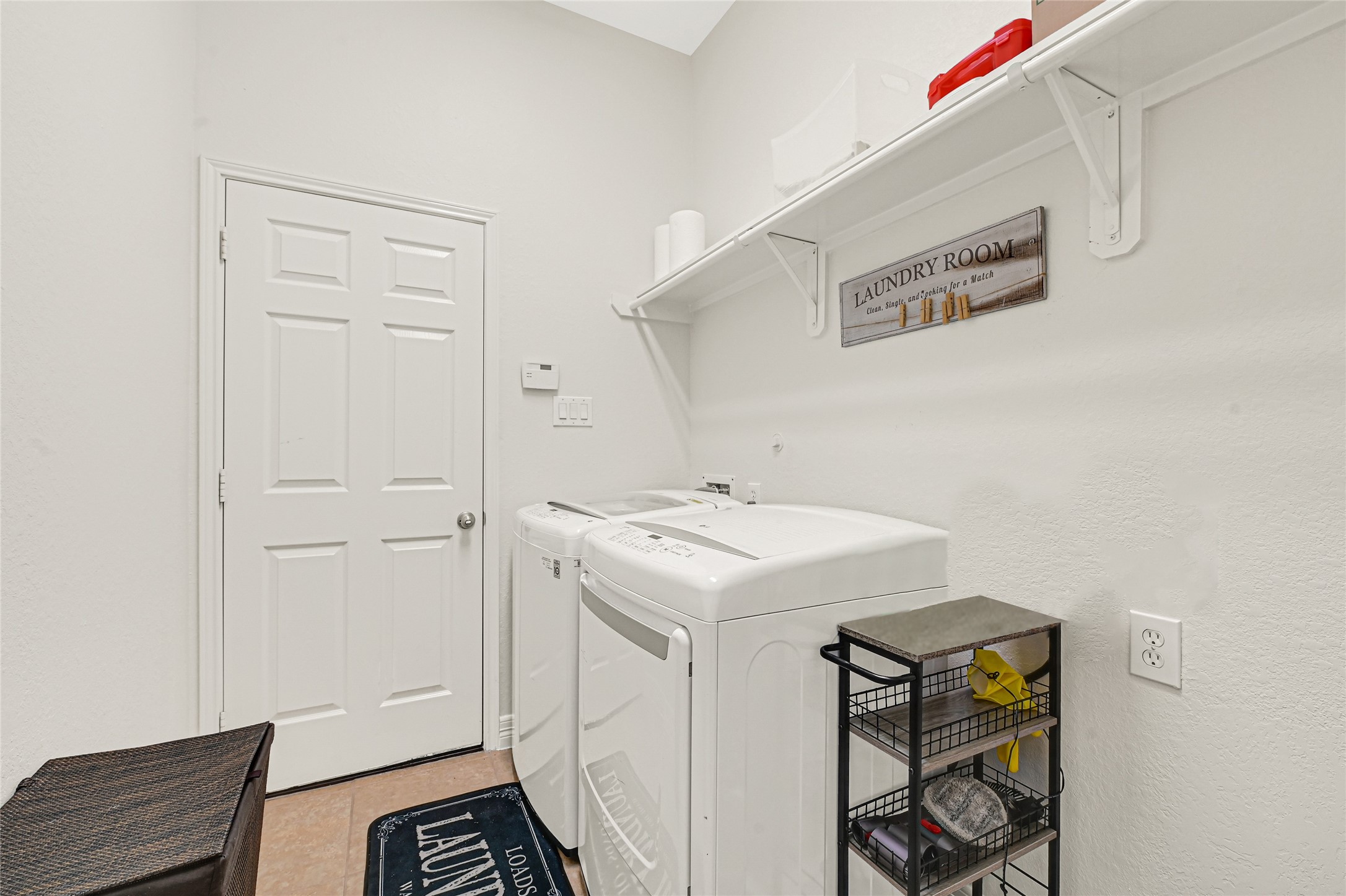 20503 Pink Granite Valley Property Photo 15