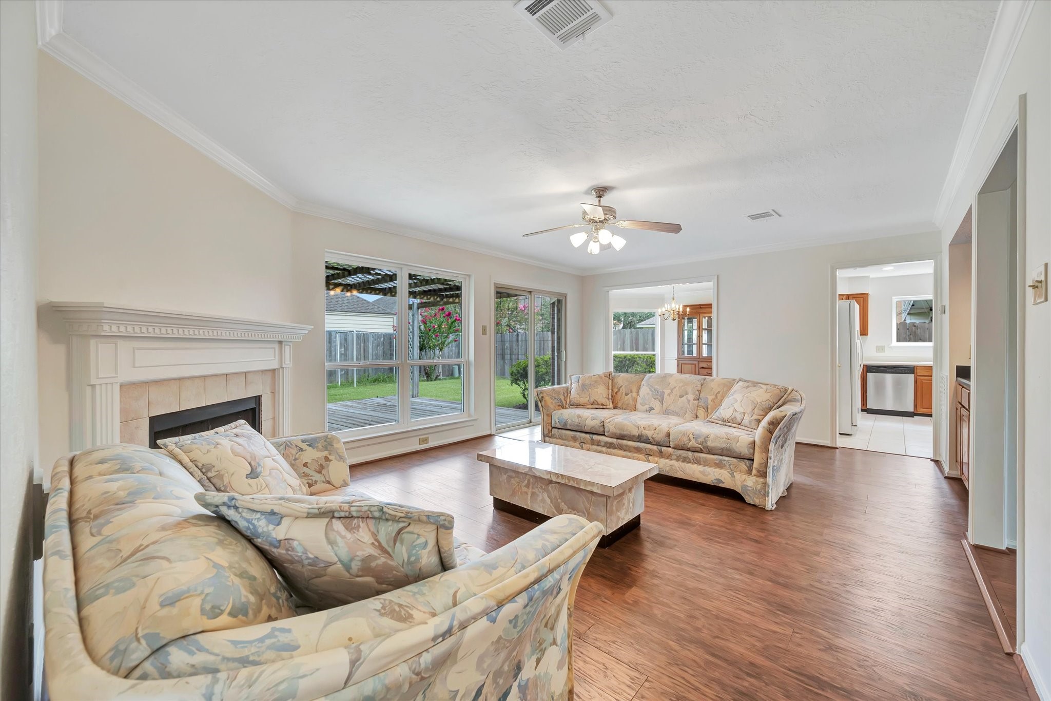 803 Island Meadow Court Property Photo 14