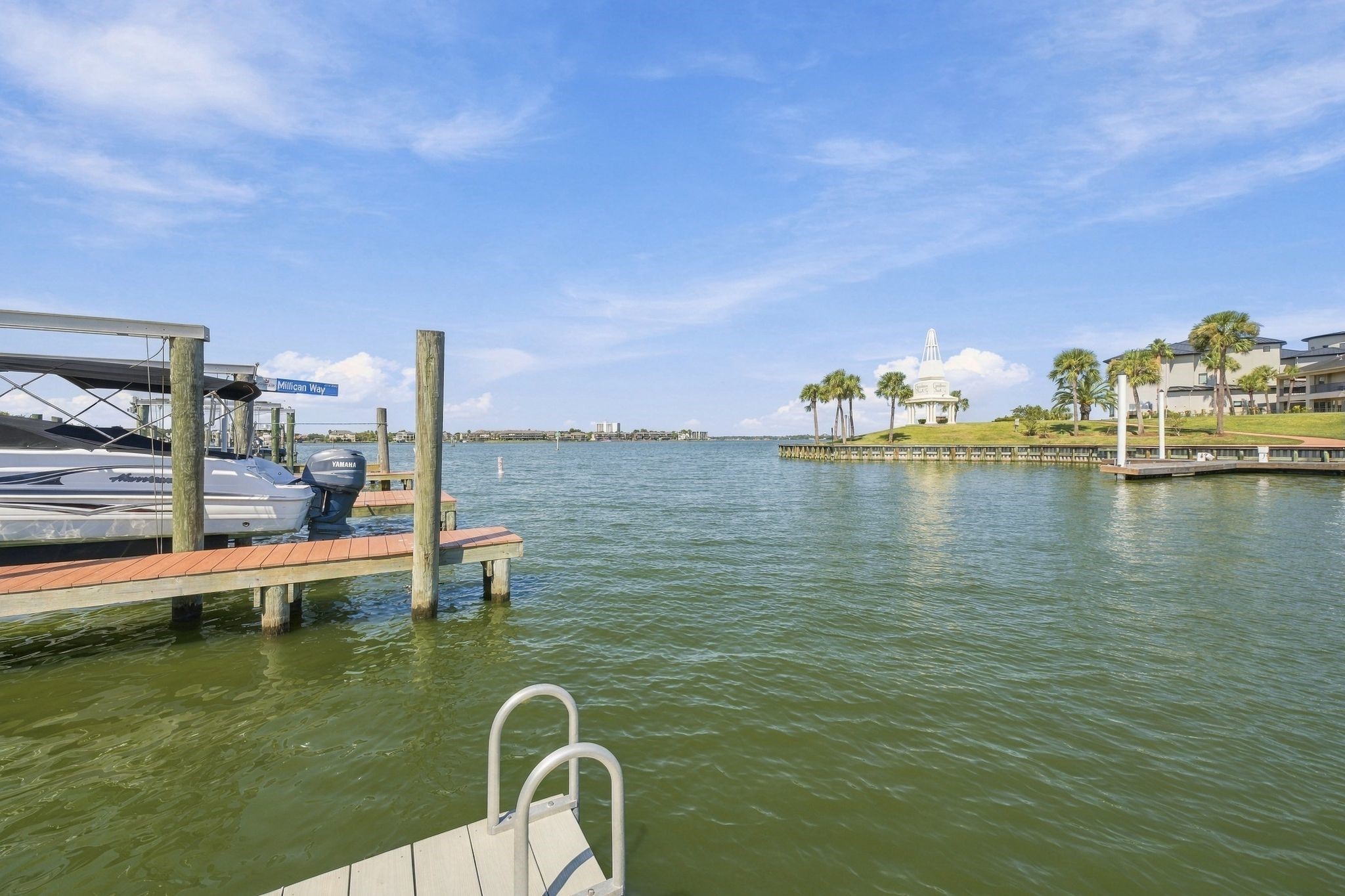 932 Plantation Street Property Photo 37