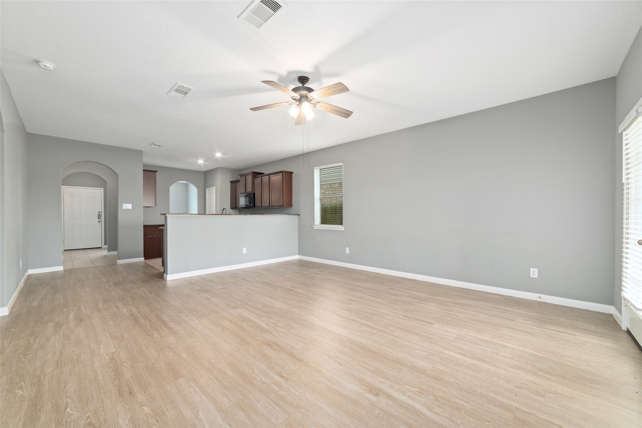 1077 Mule Ridge Drive Property Photo 7
