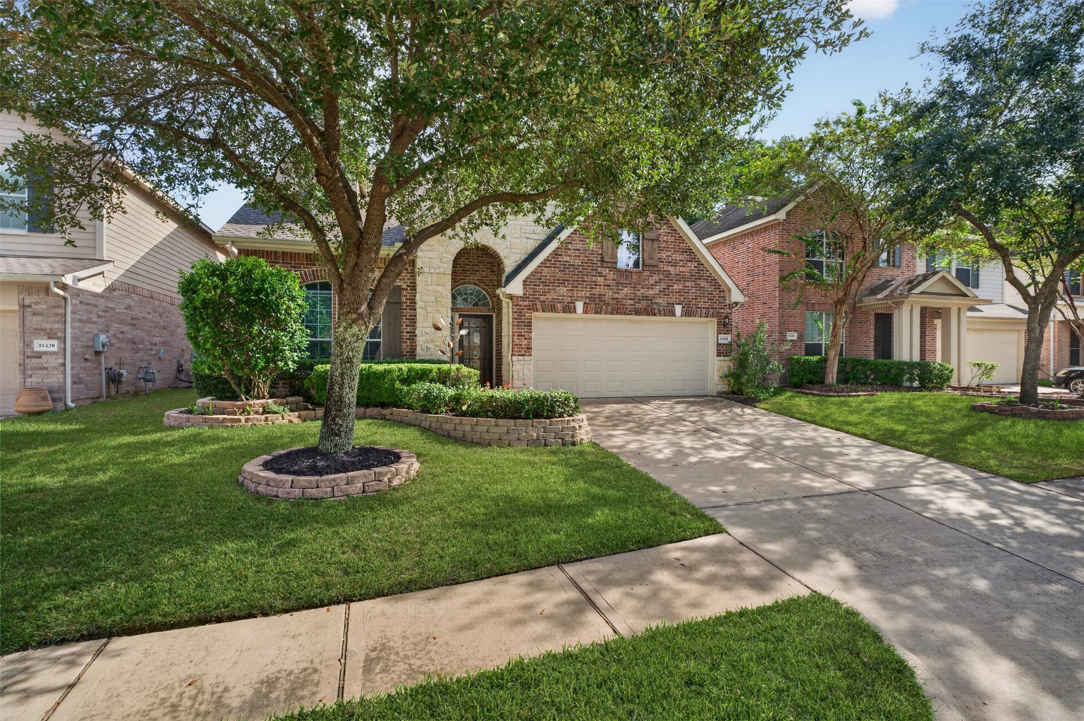 11434 Cypresswood Trail Drive Property Photo 3