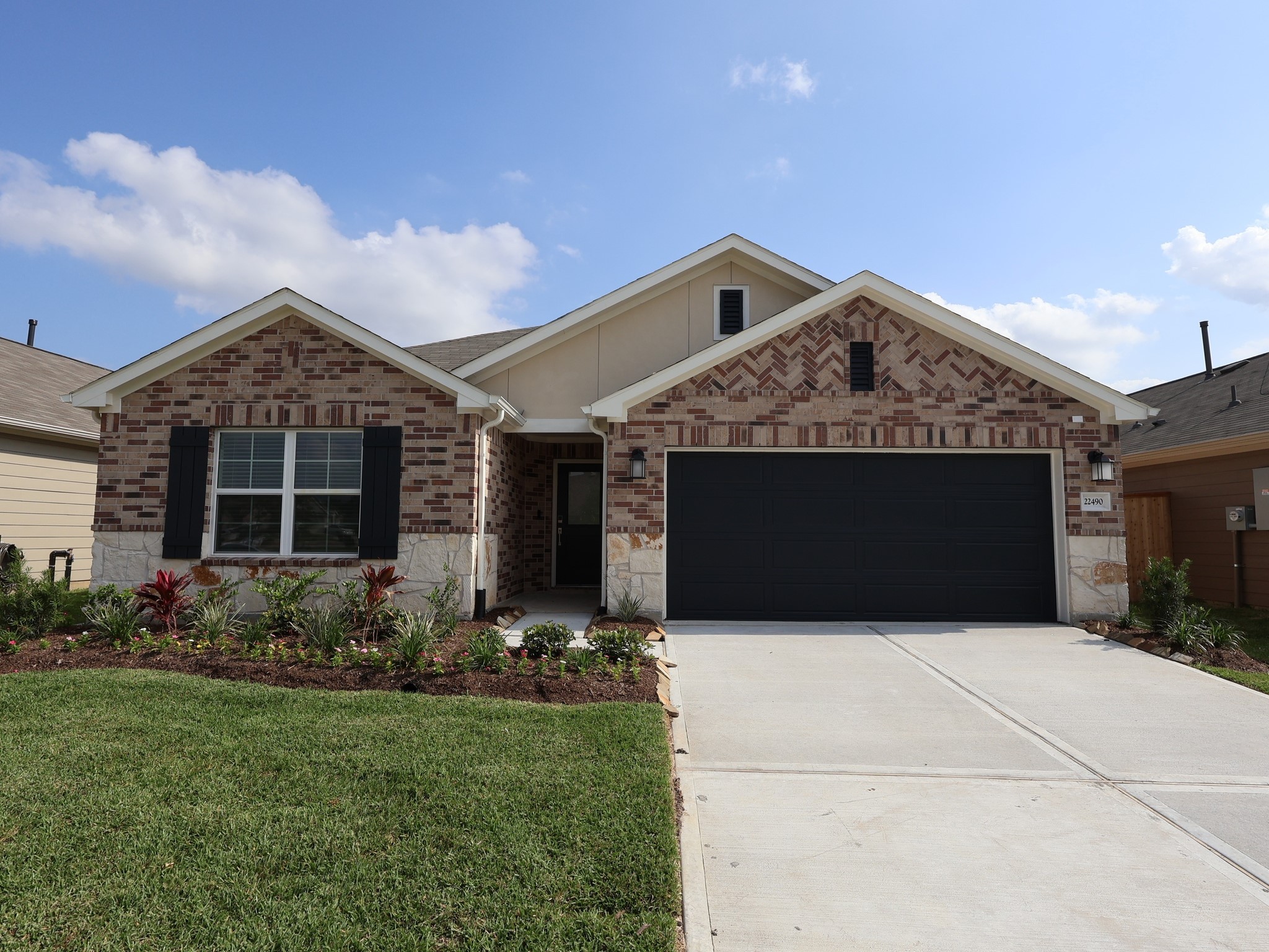 22490 Birchfield Grove Lane Property Photo 1