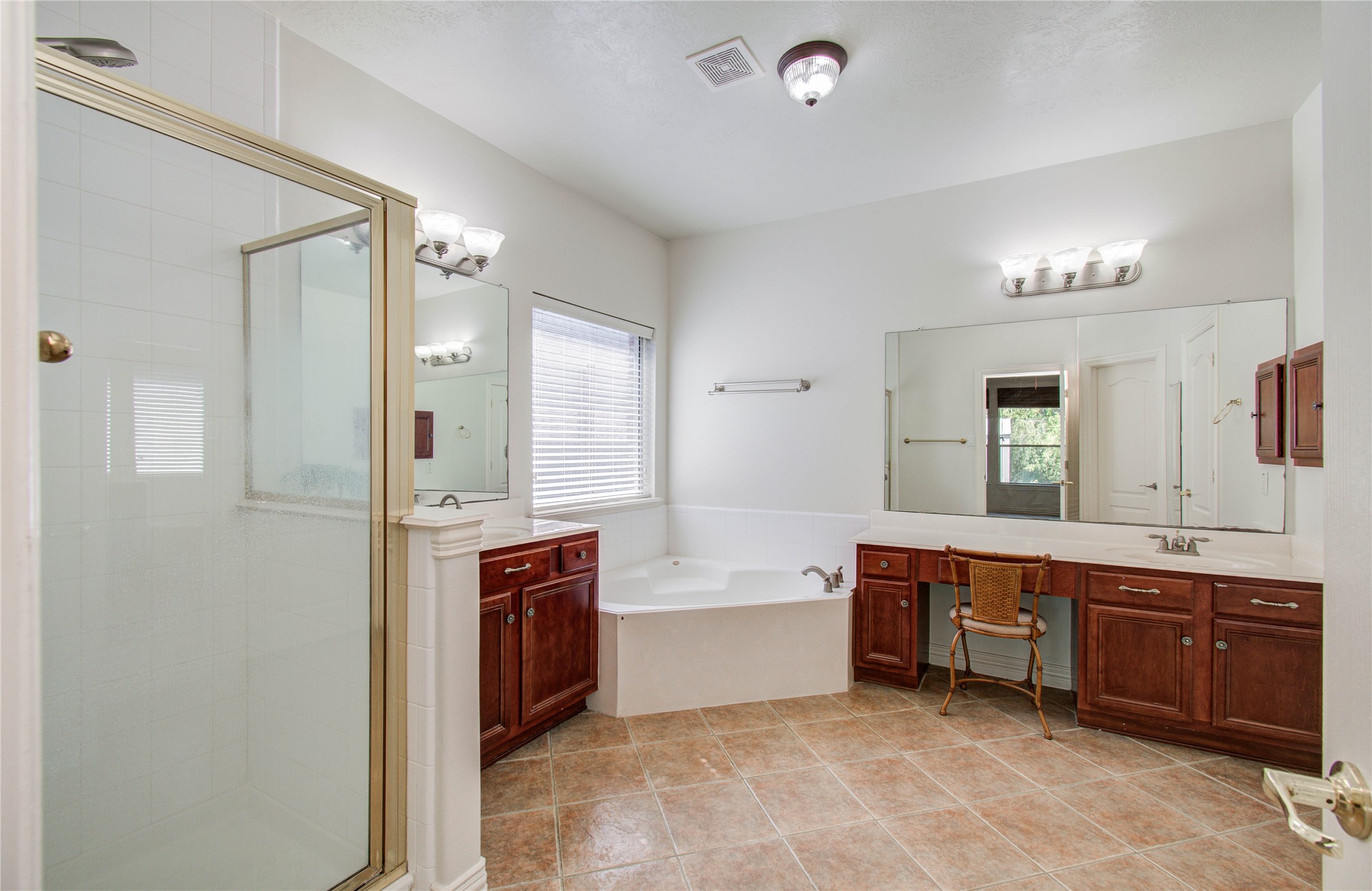 7814 Heron Lakes Drive Property Photo 34