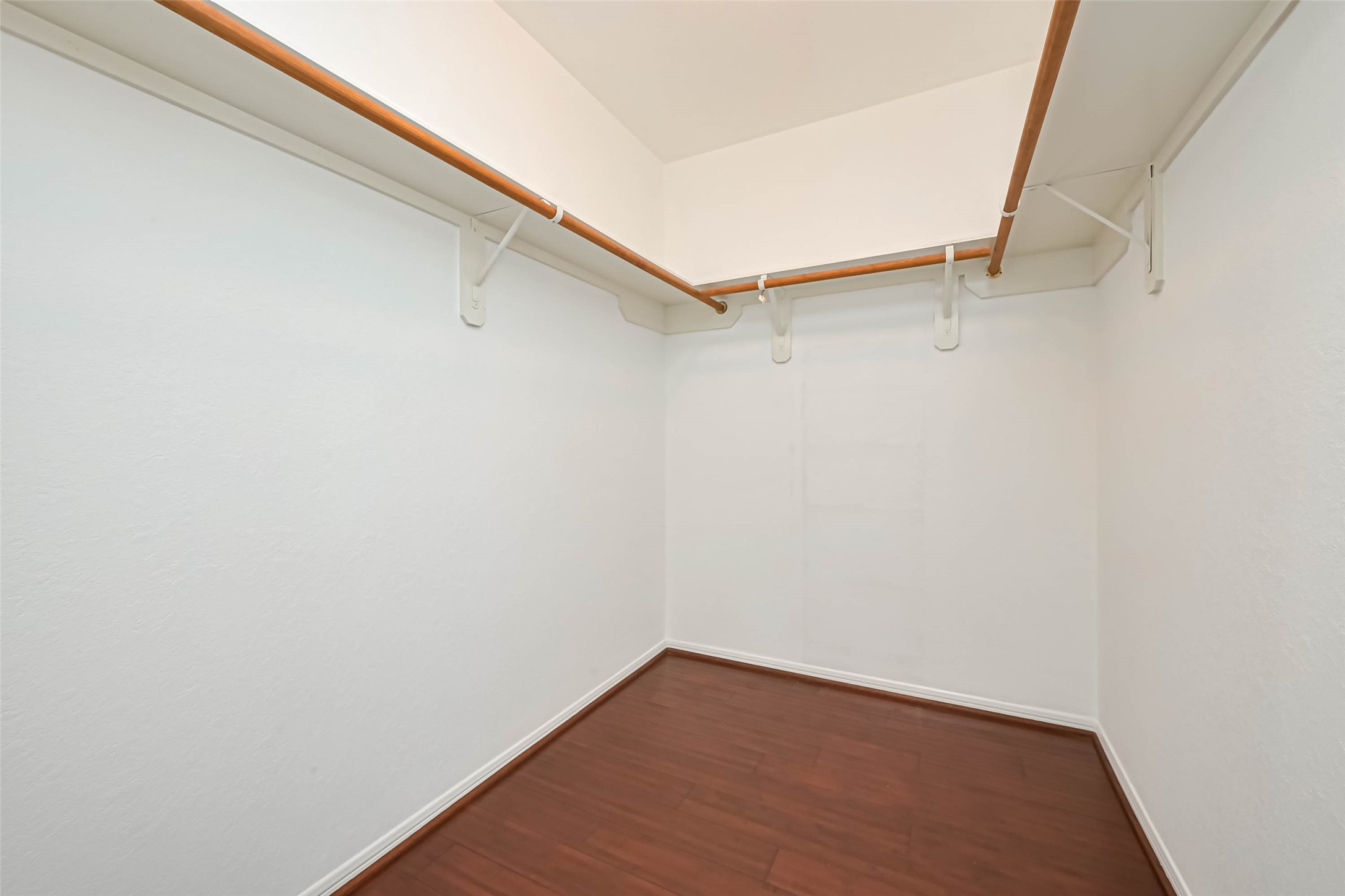 7110 Fox Scene Drive Property Photo 12